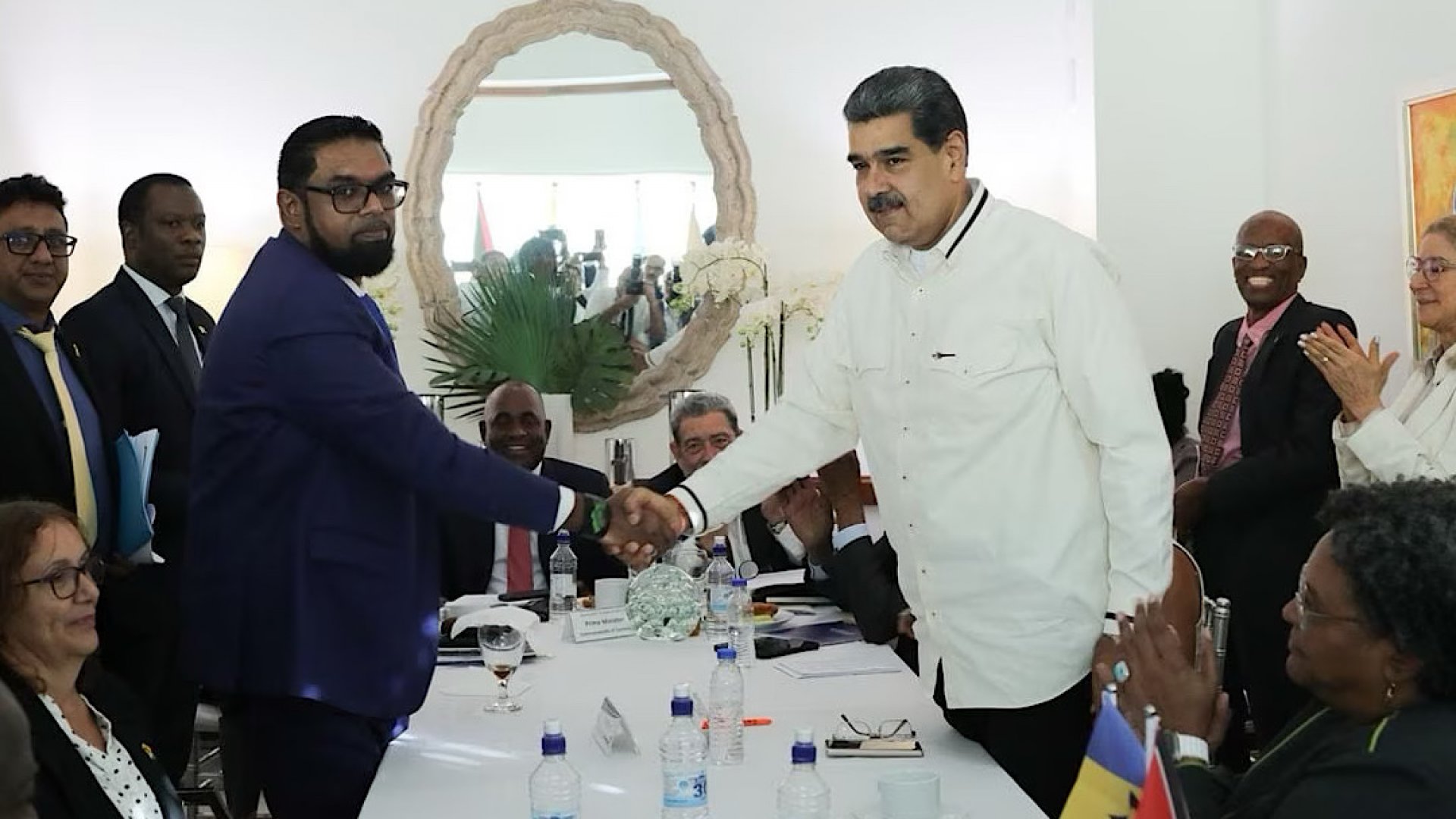 Venezuela y Guyana acuerdan no amenazarse ni usar la fuerza en su disputa por el Esequibo