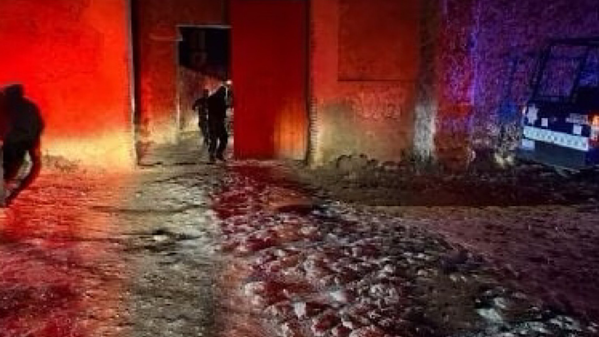 ¡Masacre! Grupo armado dispara contra asistentes a posada, mata a 11 personas y hiere a 12
