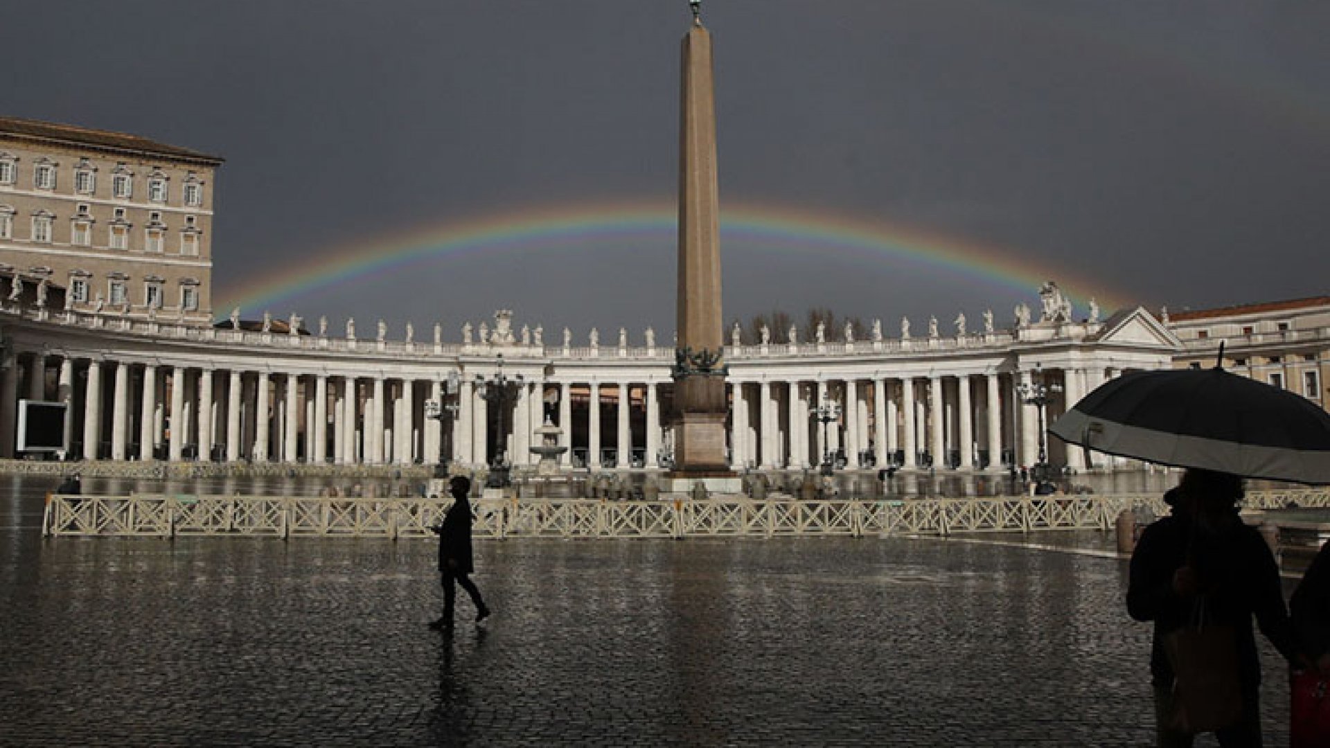 Papa Francisco permite bendiciones para parejas del mismo sexo