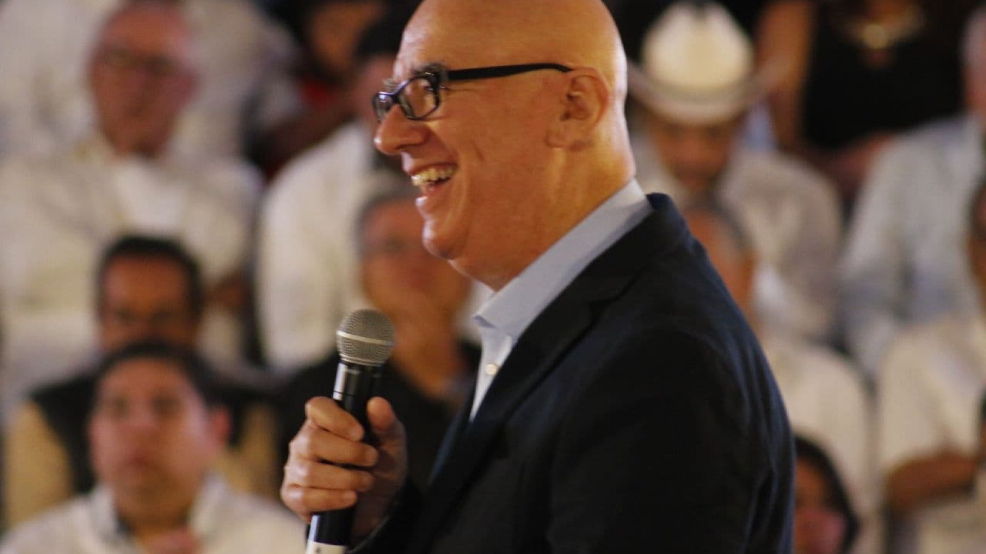 Creen que Dante Delgado ‘dibuja’ candidatura en MC