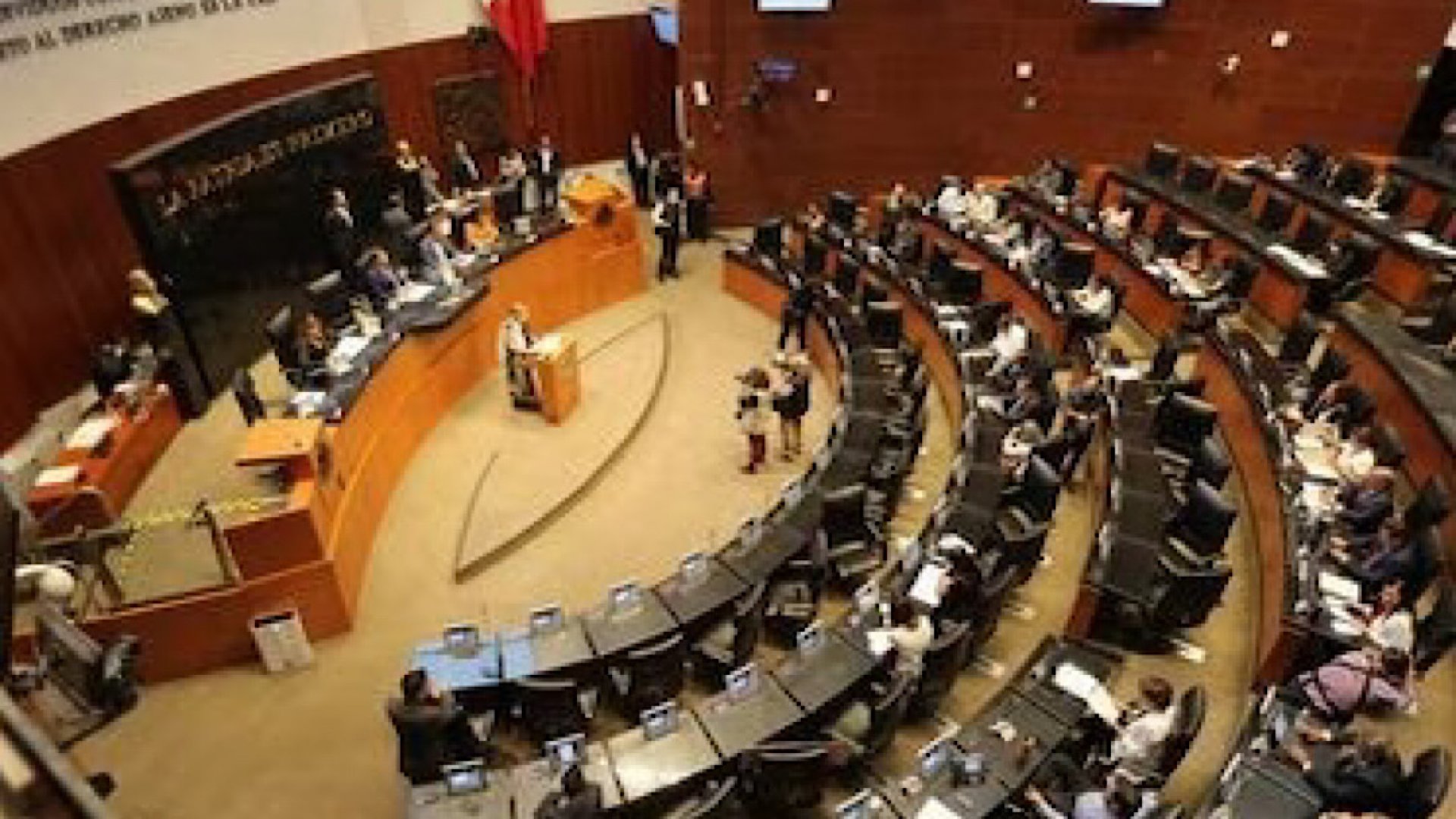 Morena presenta precandidatos al Senado en 11 estados