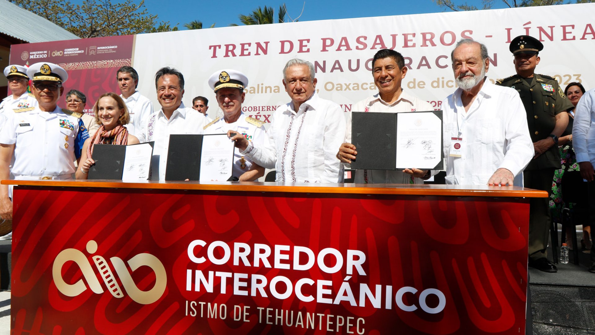 AMLO inaugura Línea Z del Tren Interoceánico
