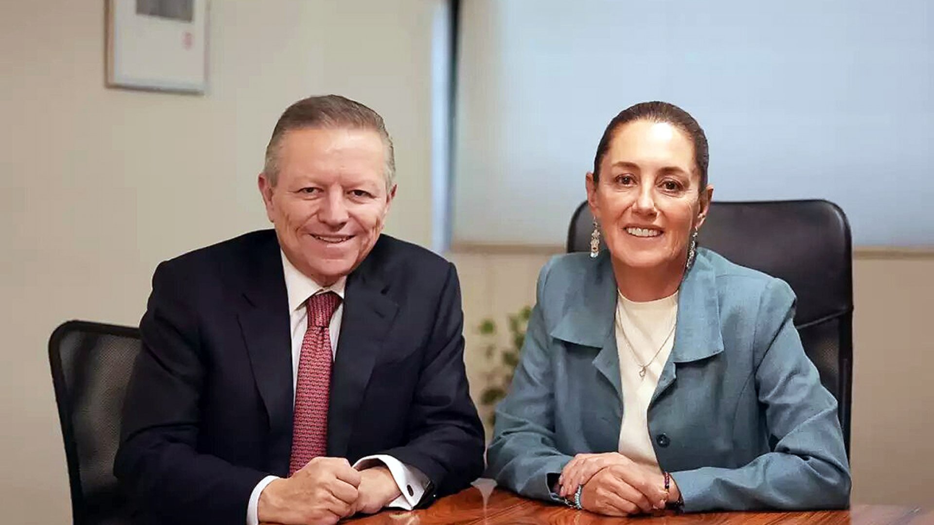TEPJF consulta a Corte si puede atender denuncias contra Zaldívar