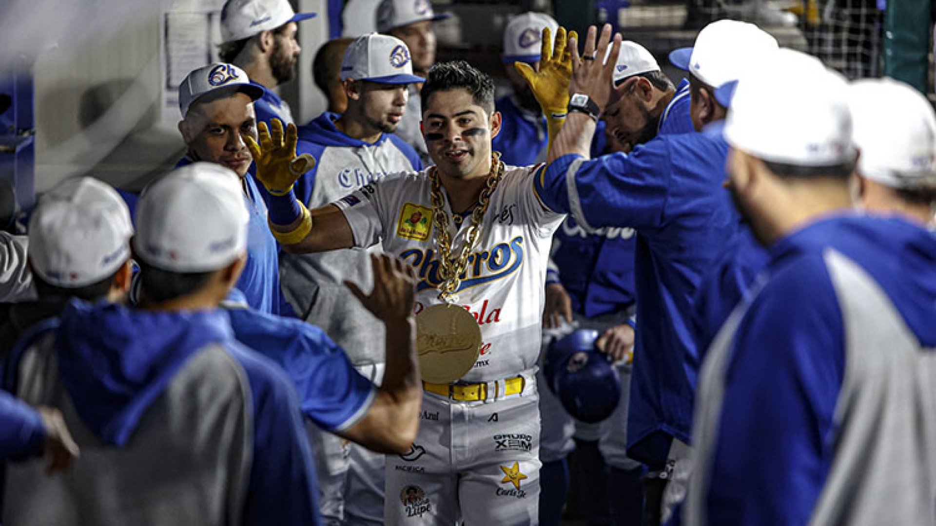 Enseña Charros de Jalisco poder ante los Sultanes