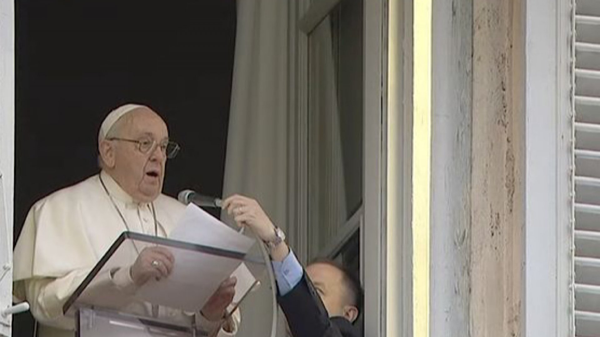 No olvidemos a los marginados en esta Navidad: Papa Francisco