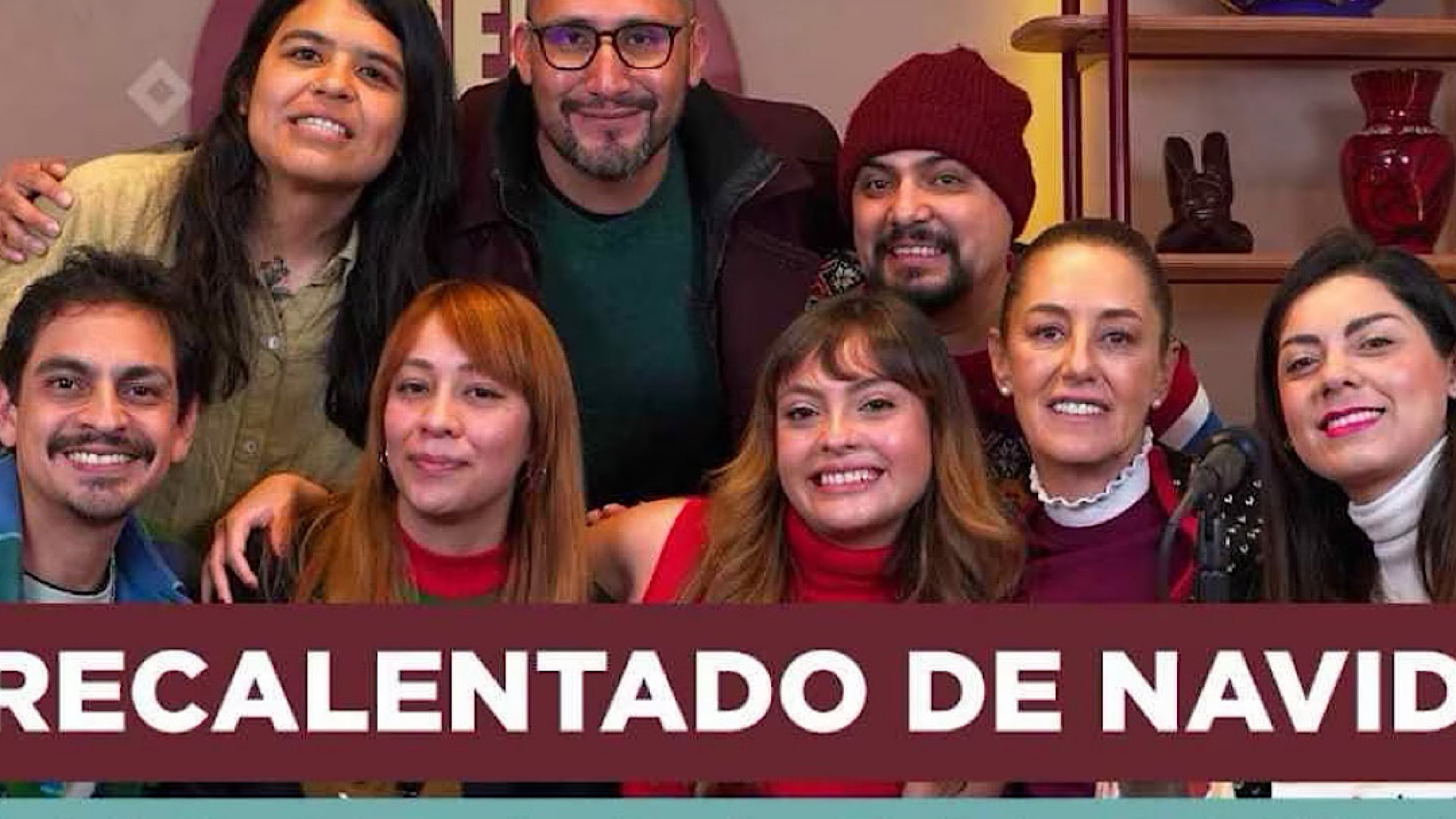 Claudia revela lo que hace con las cartas que recibe en mitines