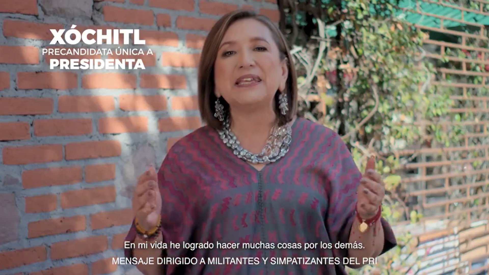 Xóchitl Gálvez presume logros de su carrera política