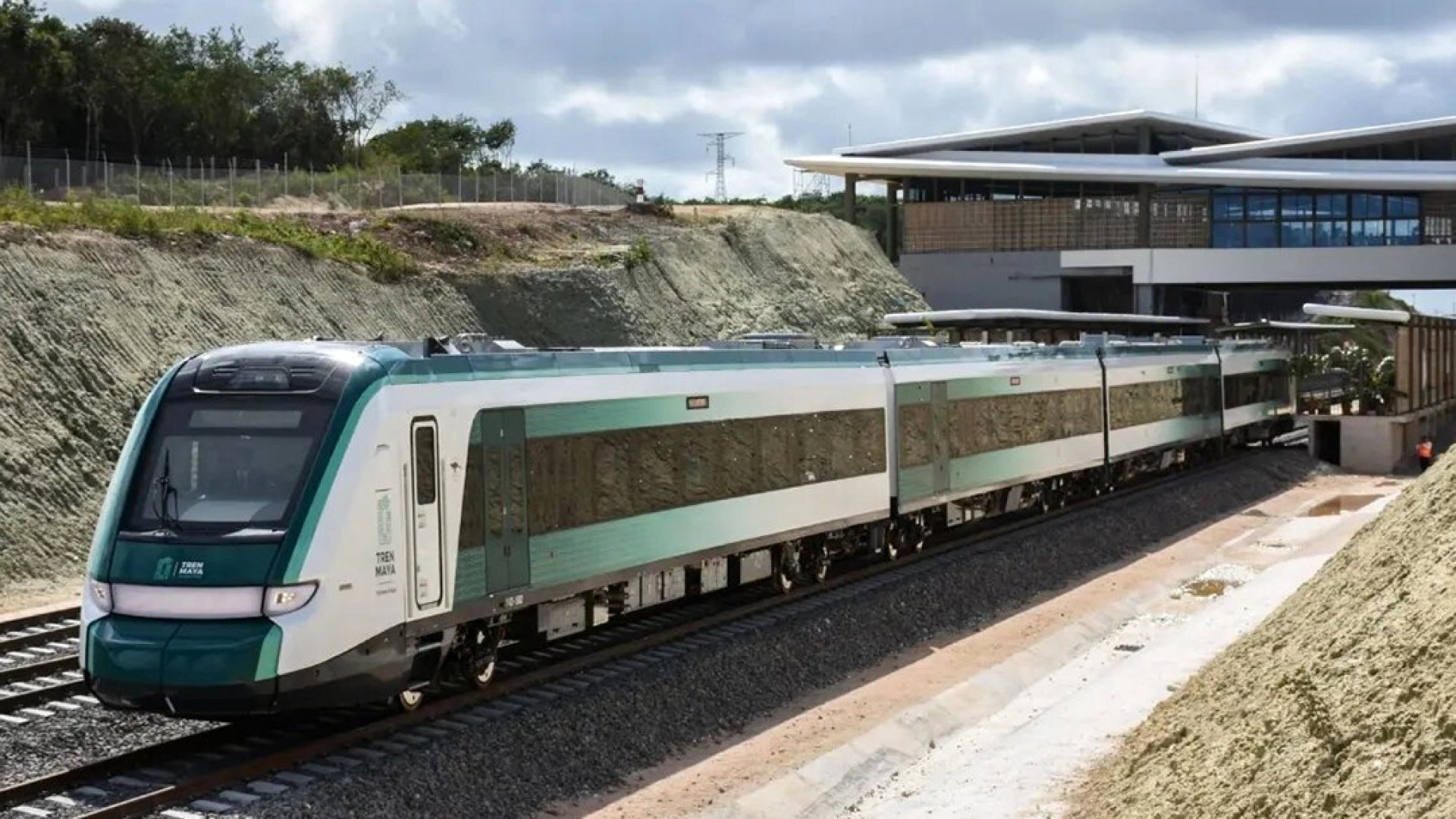 Tren Maya suspende operaciones hasta enero