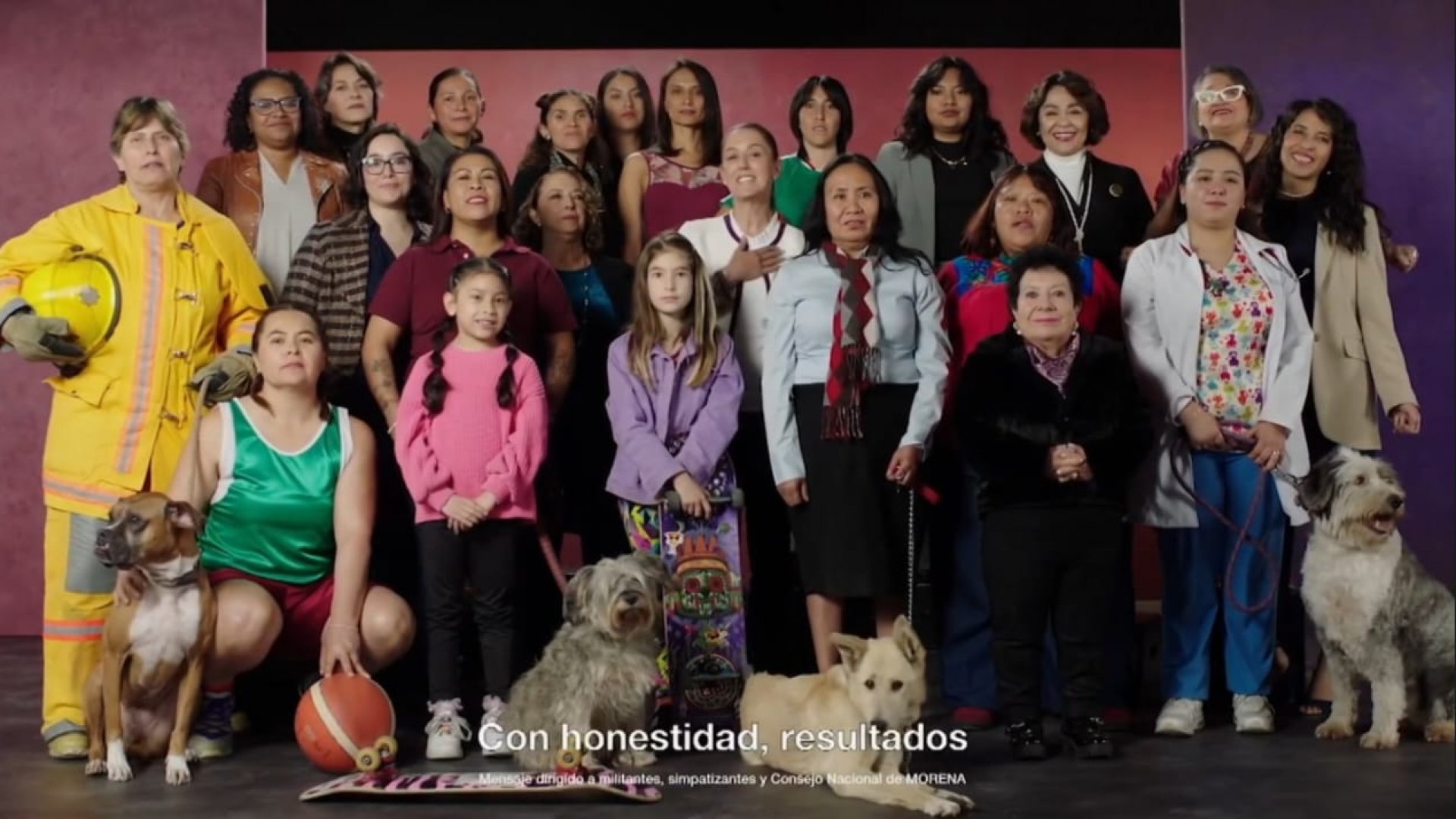 Claudia Sheinbaum destaca en spot a la mujer de la sociedad actual