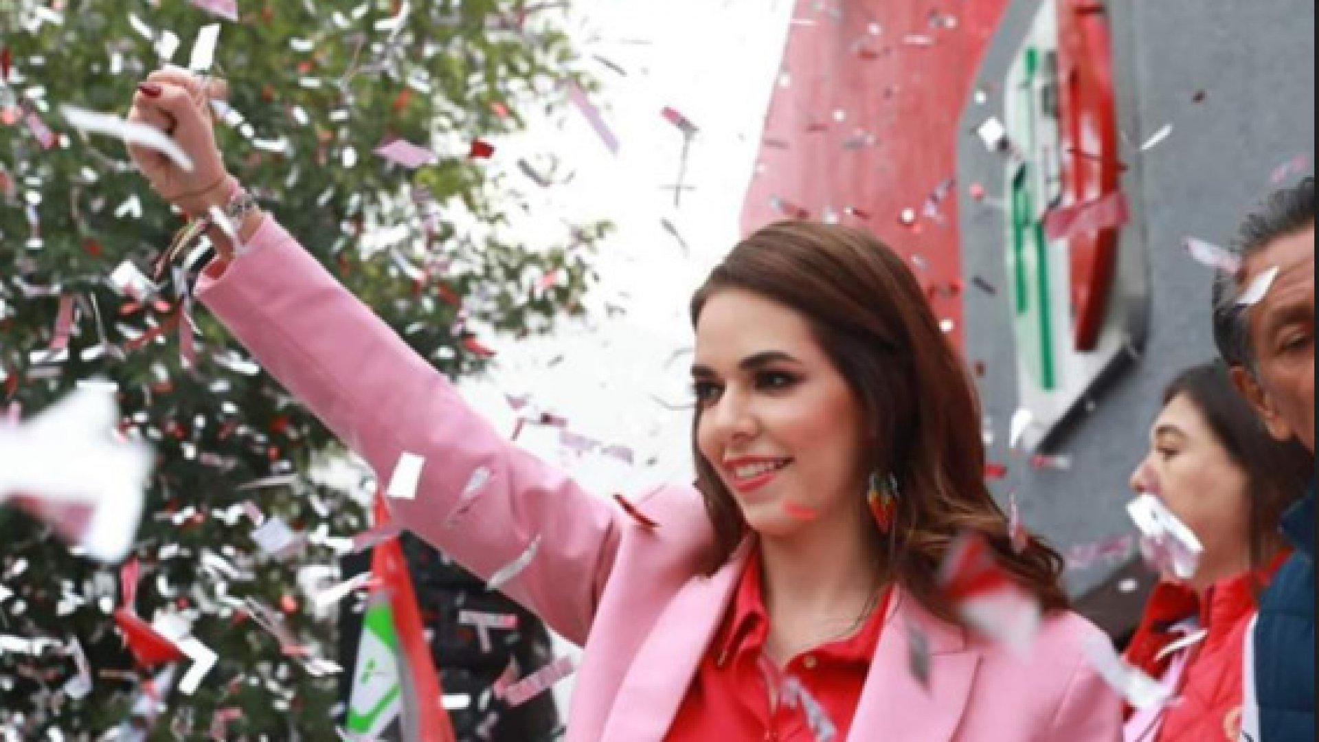 Laura Haro cierra precampaña en Jalisco