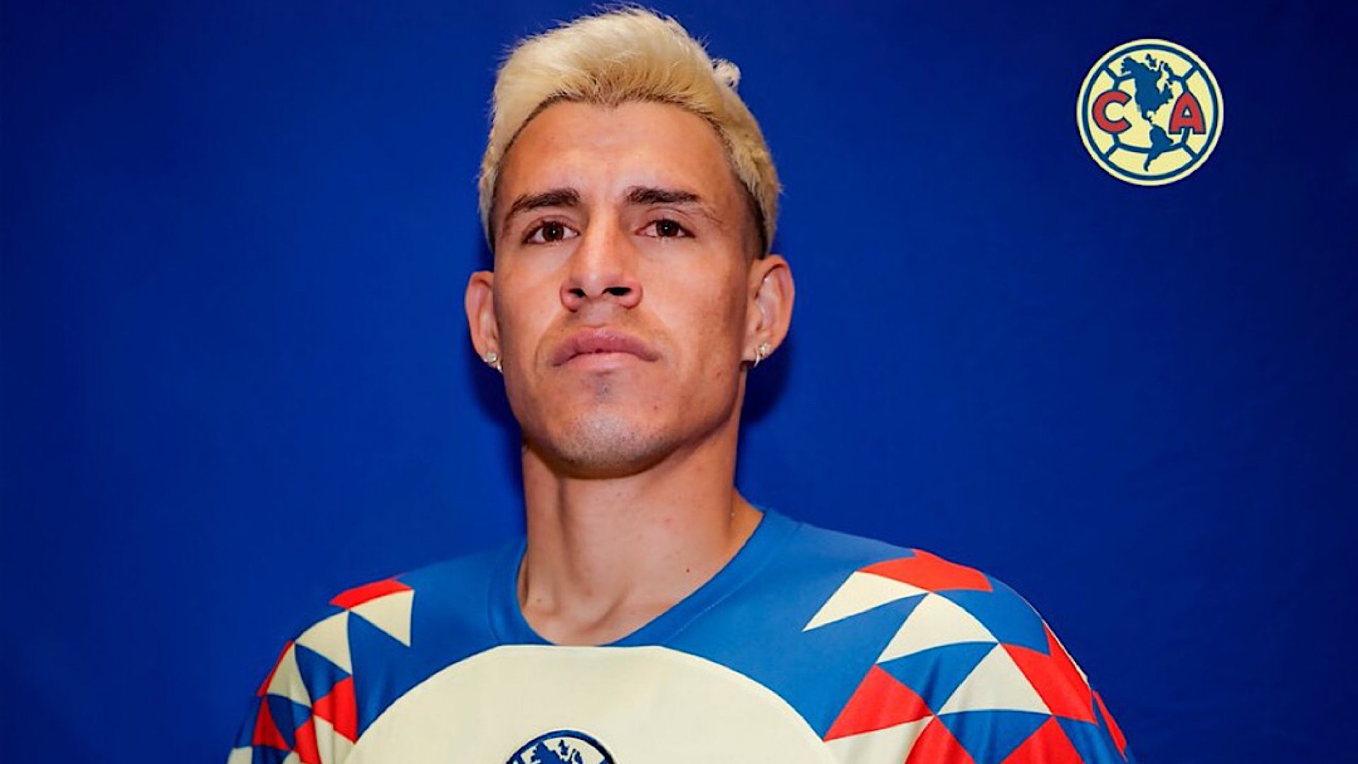 América anuncia fichaje del ‘Chicote’ Calderón