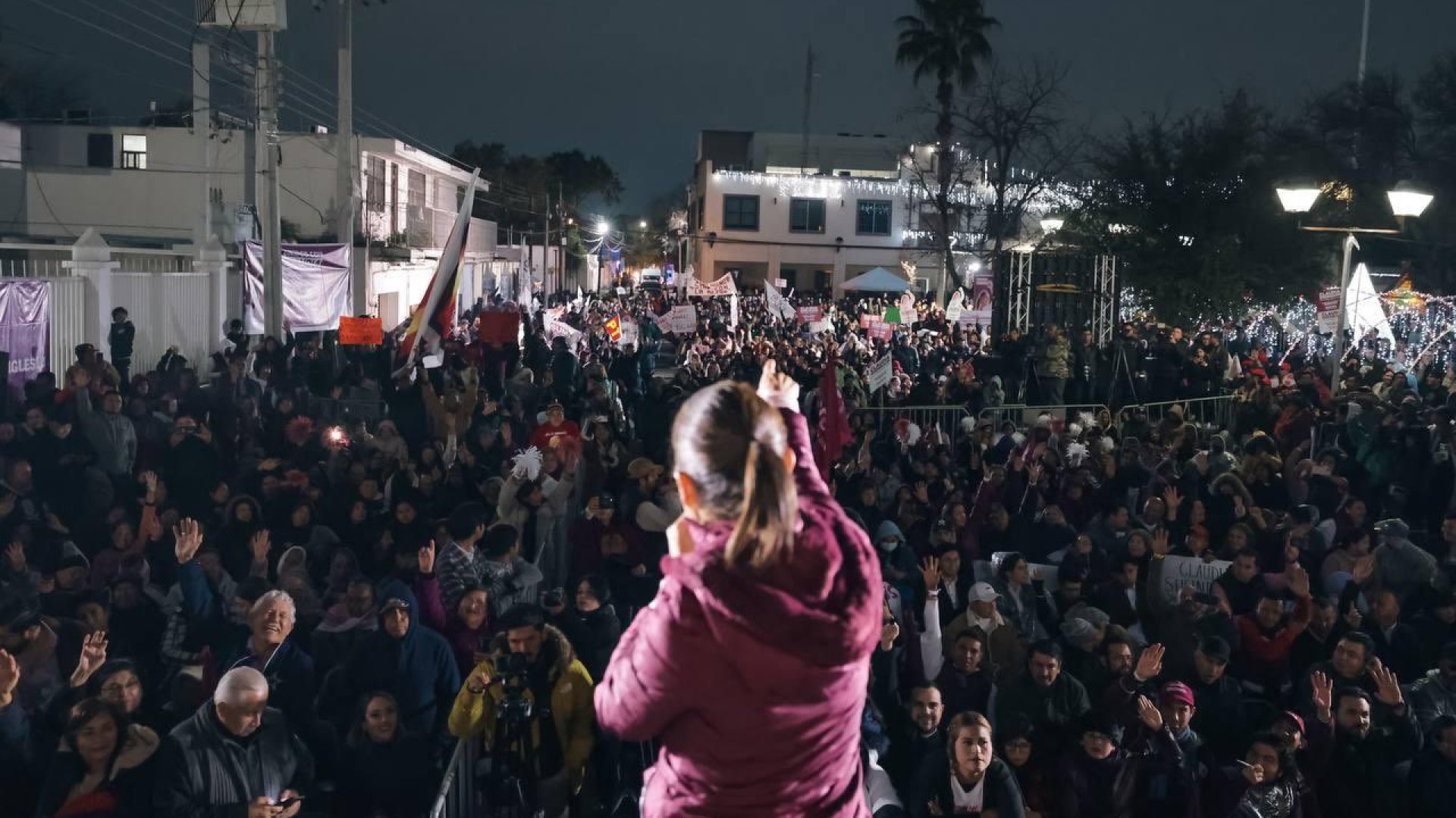 Claudia Sheinbaum destaca obras de movilidad en CDMX durante gira en Nuevo León