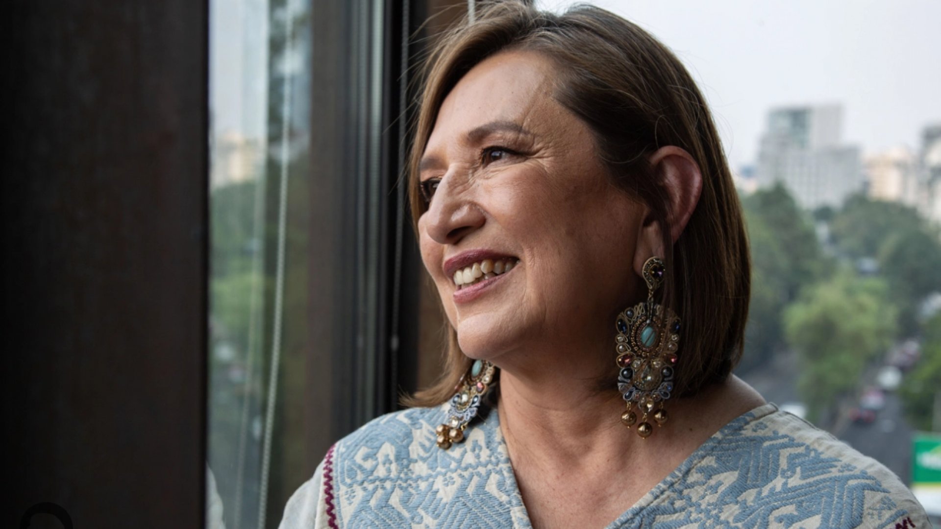 Xóchitl Gálvez comparte su número de WhatsApp