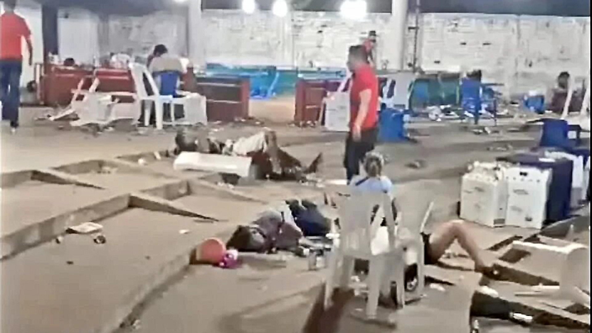 Matan a 5 personas en palenque de Petatlán, Guerrero