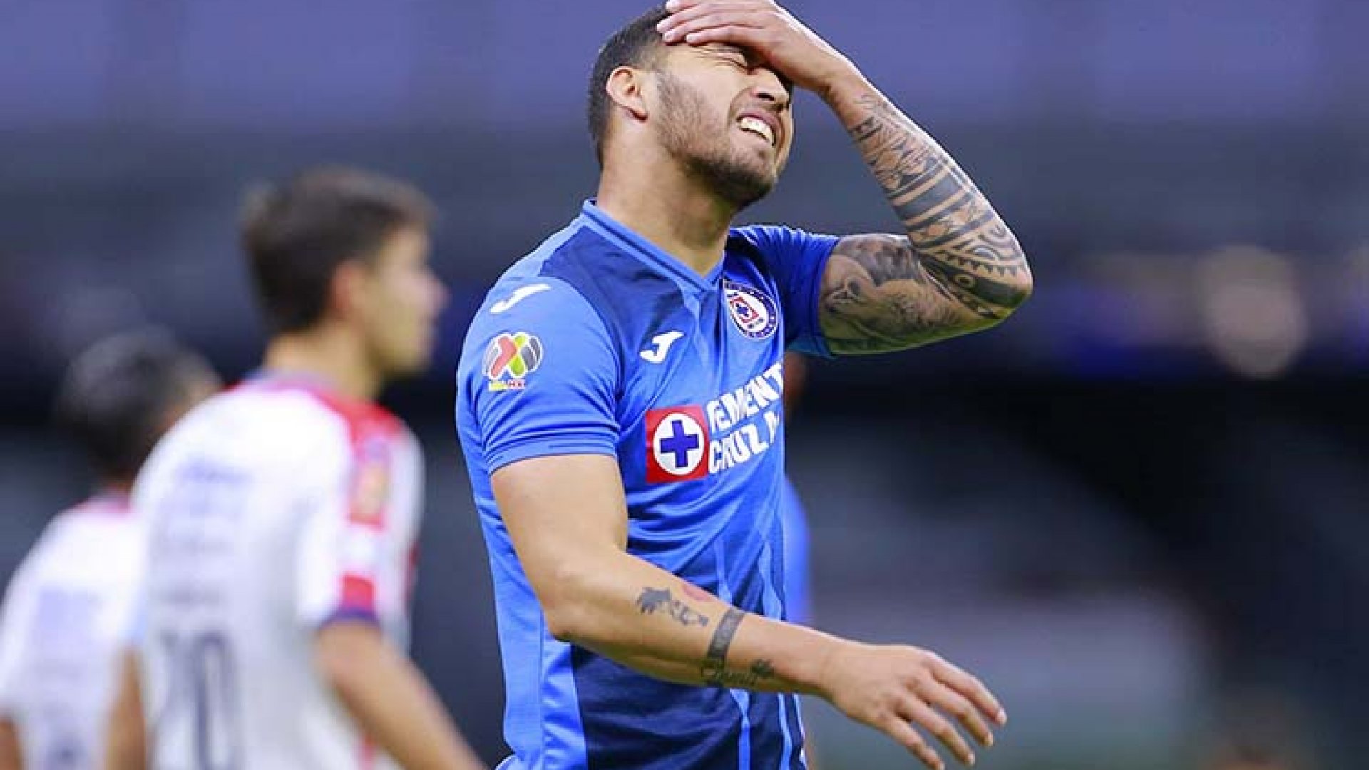 Tras discusión con Anselmi, Juan Escobar podría salir de Cruz Azul