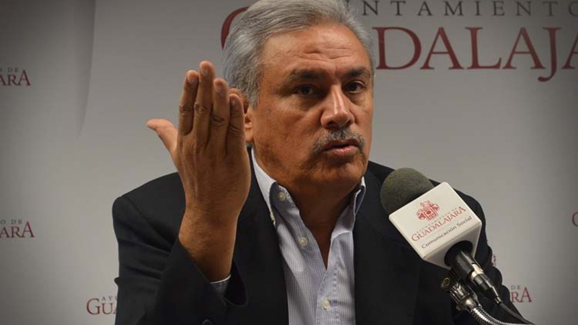 Apuñalan a Enrique Alfaro: Alberto Cárdenas