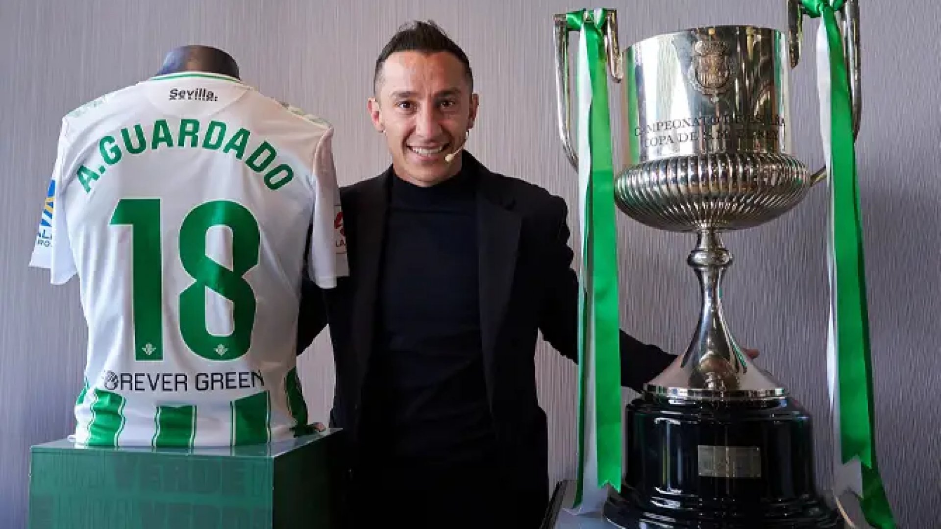 Andrés Guardado, ‘el mexicano bético’, se despide del Betis