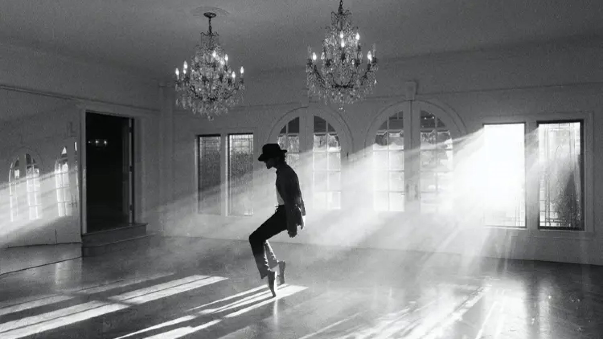 Dará Juliano Krue vida a Michael Jackson joven en biopic