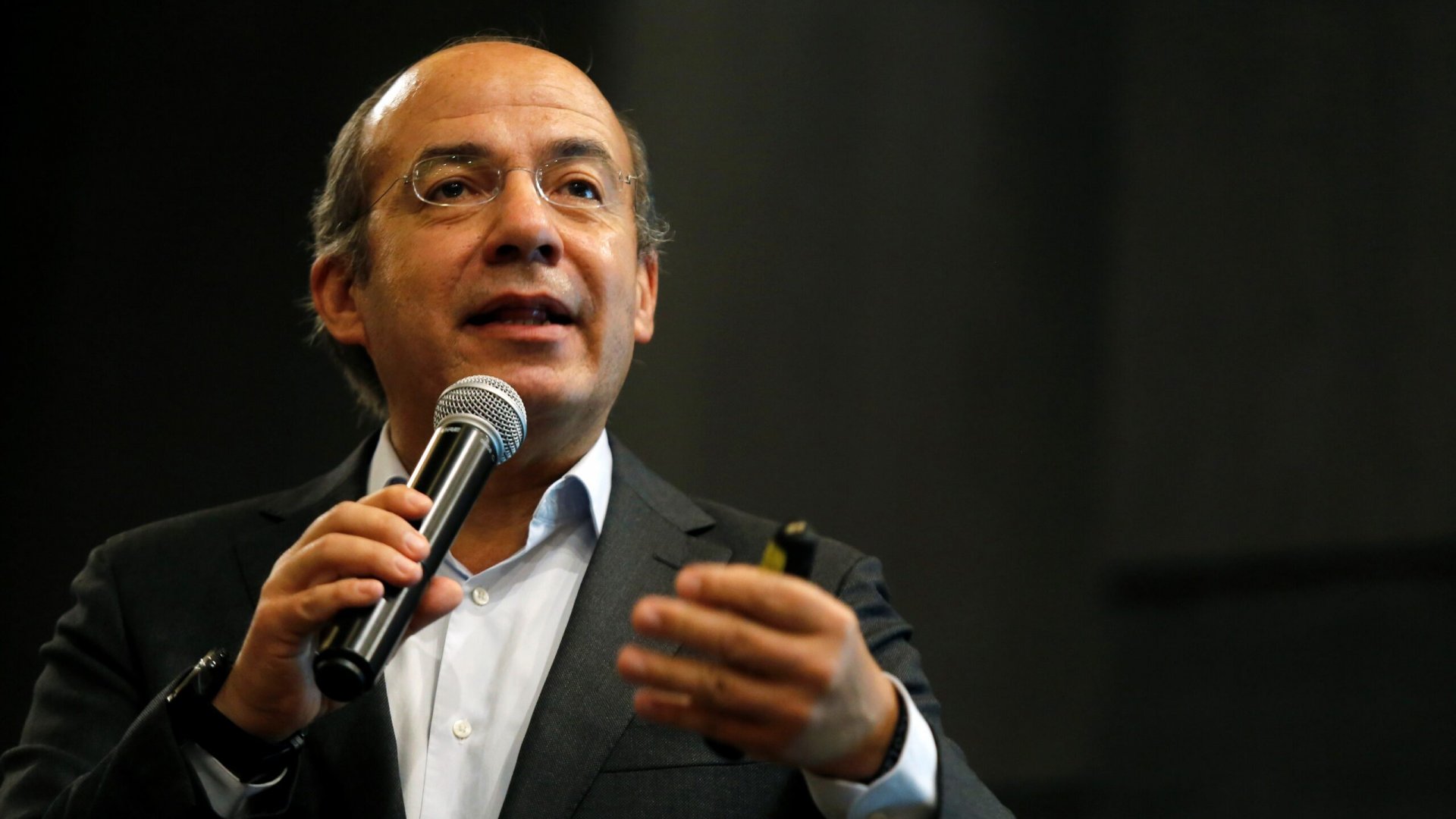 Calderón arremete contra dirigentes opositores por ‘ambiciosos’