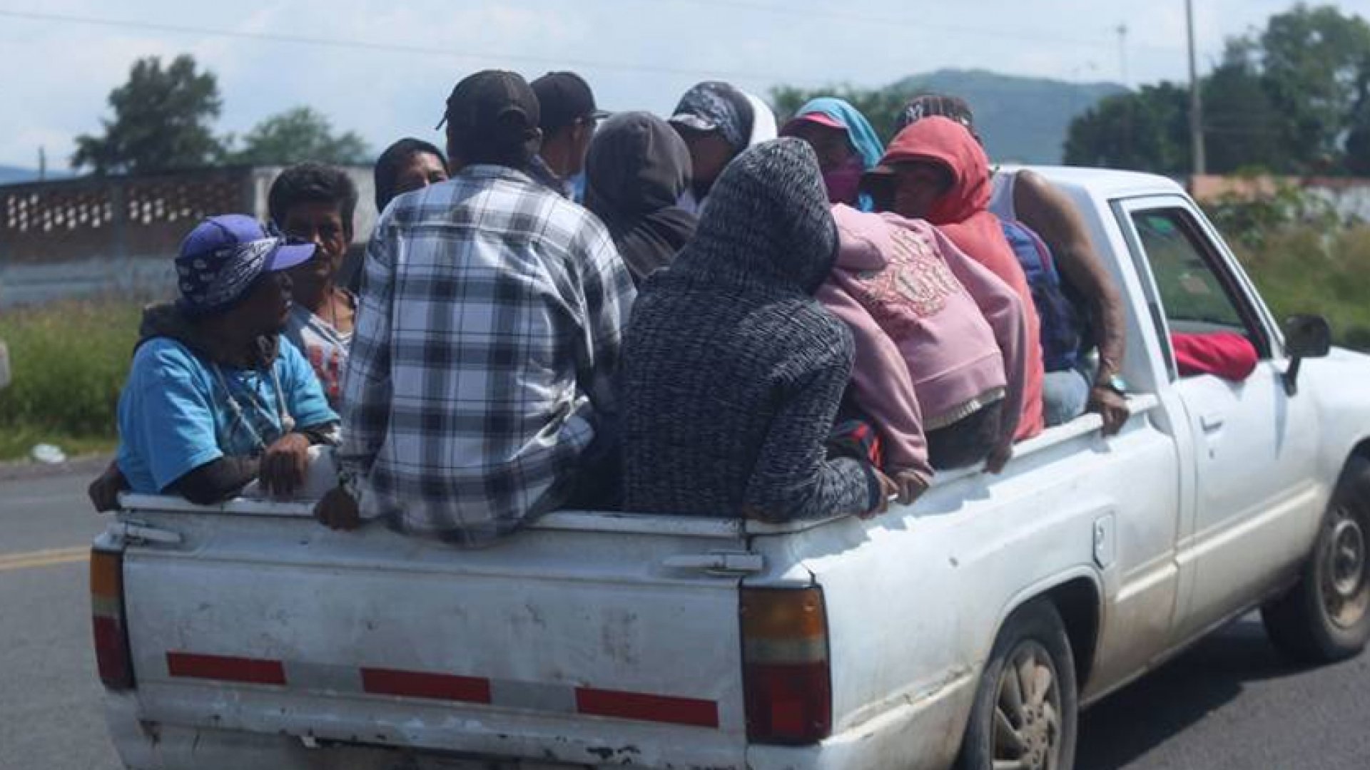 Hombres armados atacan a jornaleros en Caborca