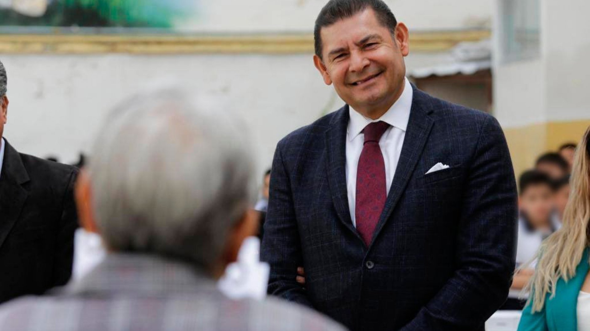 Alejandro Armenta lidera contienda por la gubernatura de Puebla