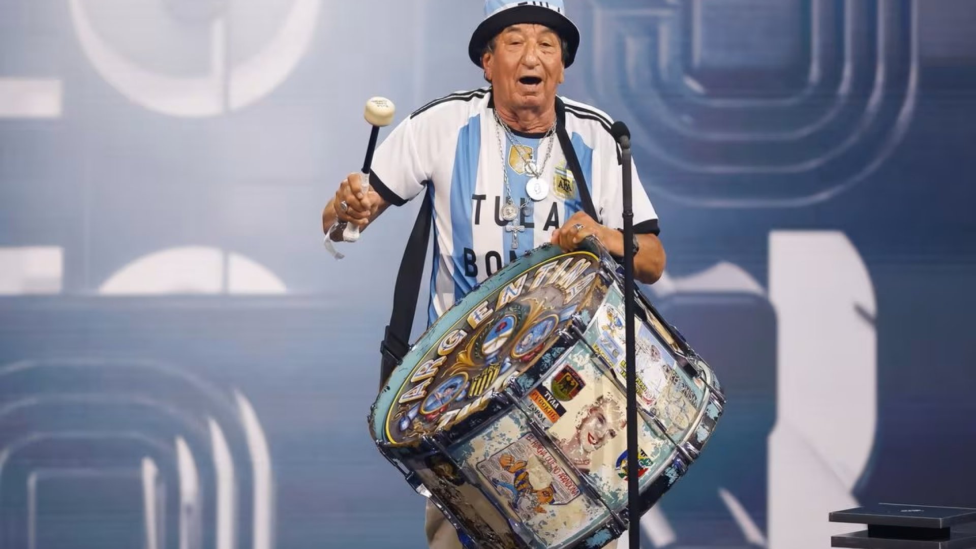 Muere Tula, el hincha argentino más fiel