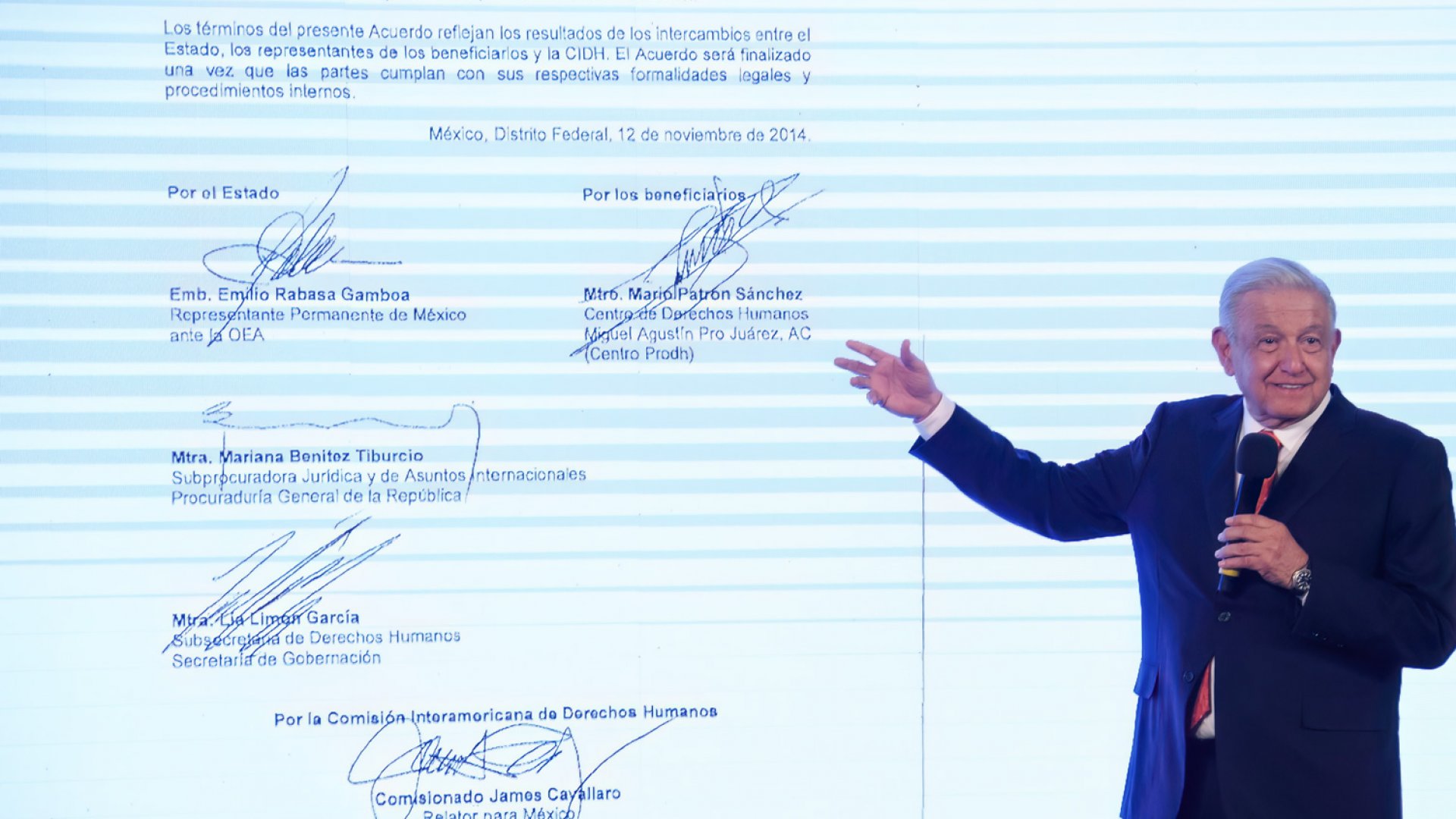 AMLO descarta una reforma fiscal