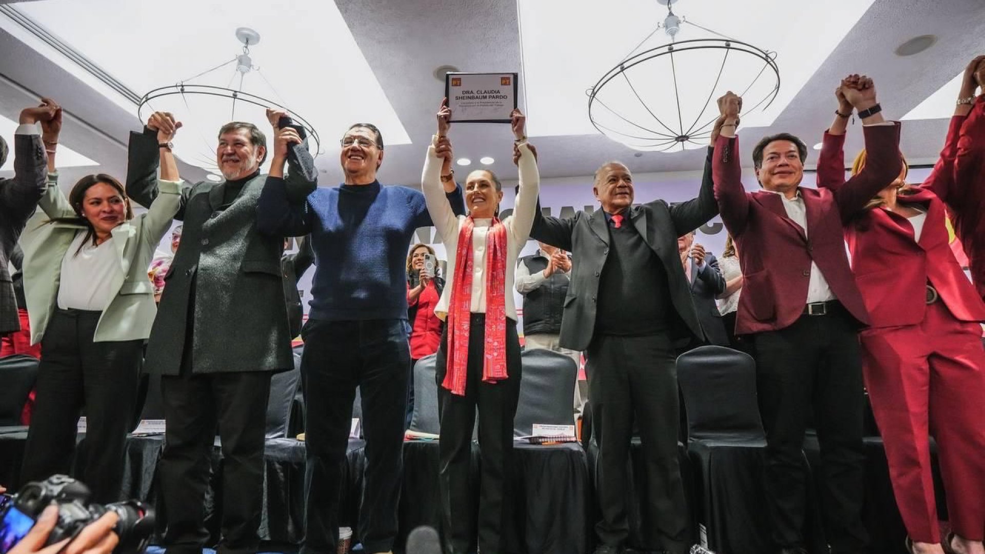 Claudia: ‘Nuestras causas son la democracia, las libertades, la vida digna y los derechos del pueblo de México’