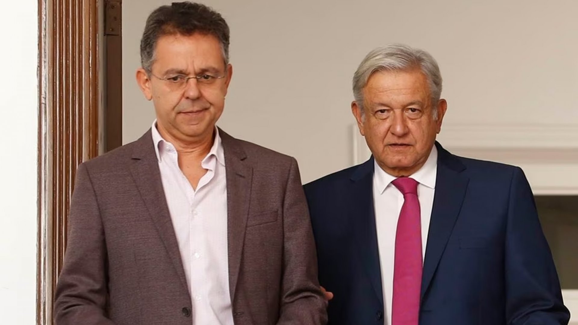 AMLO palomea integración de César Yáñez a la campaña de Sheinbaum
