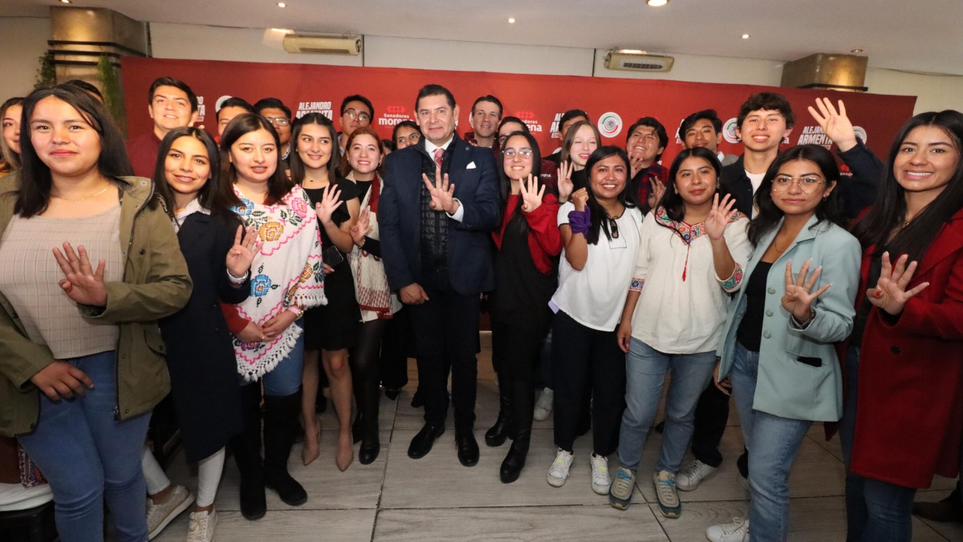 Alejandro Armenta: ‘En Salud, educación y empleo se trabaja por la juventud’