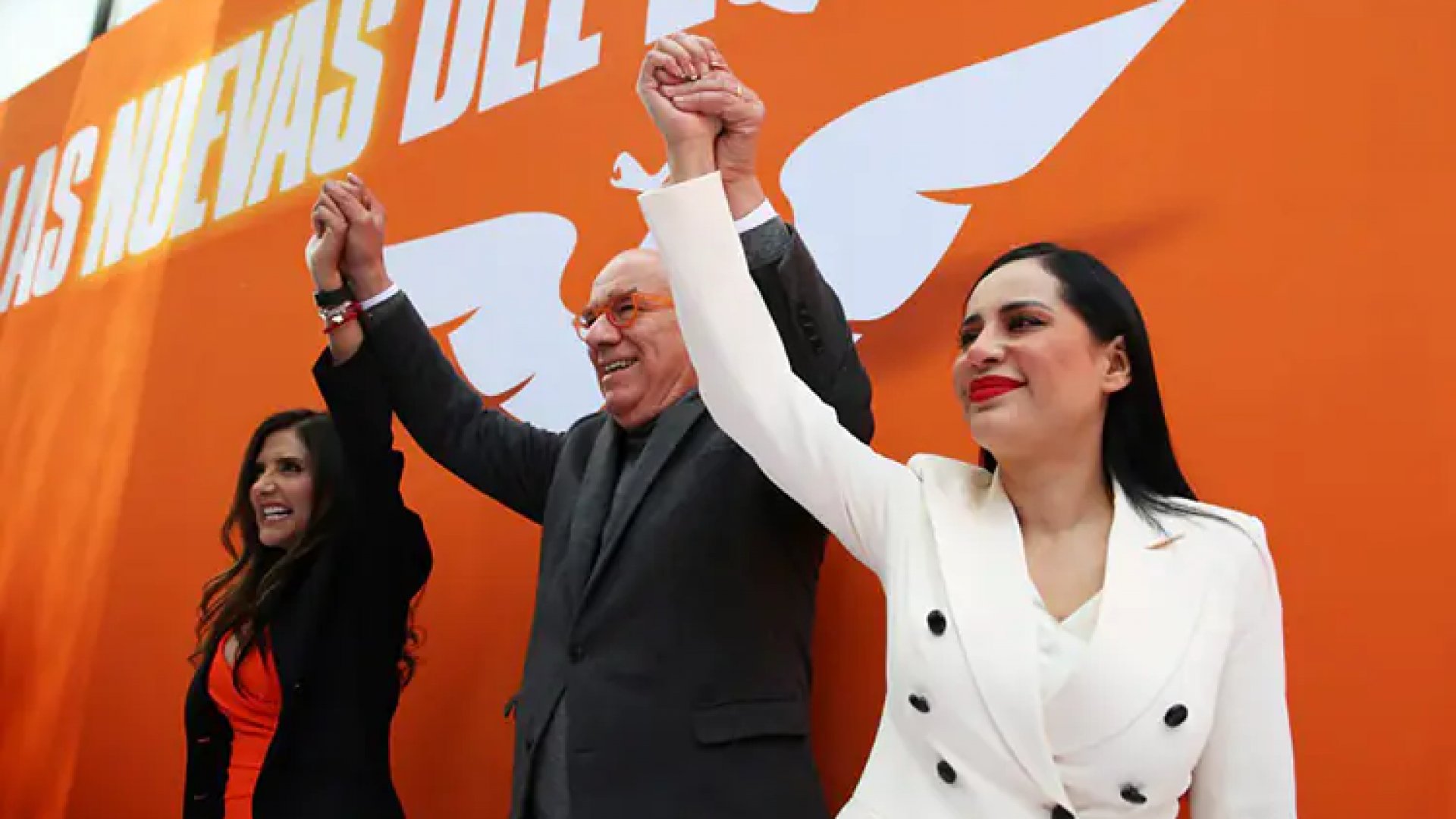 Admite Álvarez Máynez contradicción en MC tras postular a Sandra Cuevas