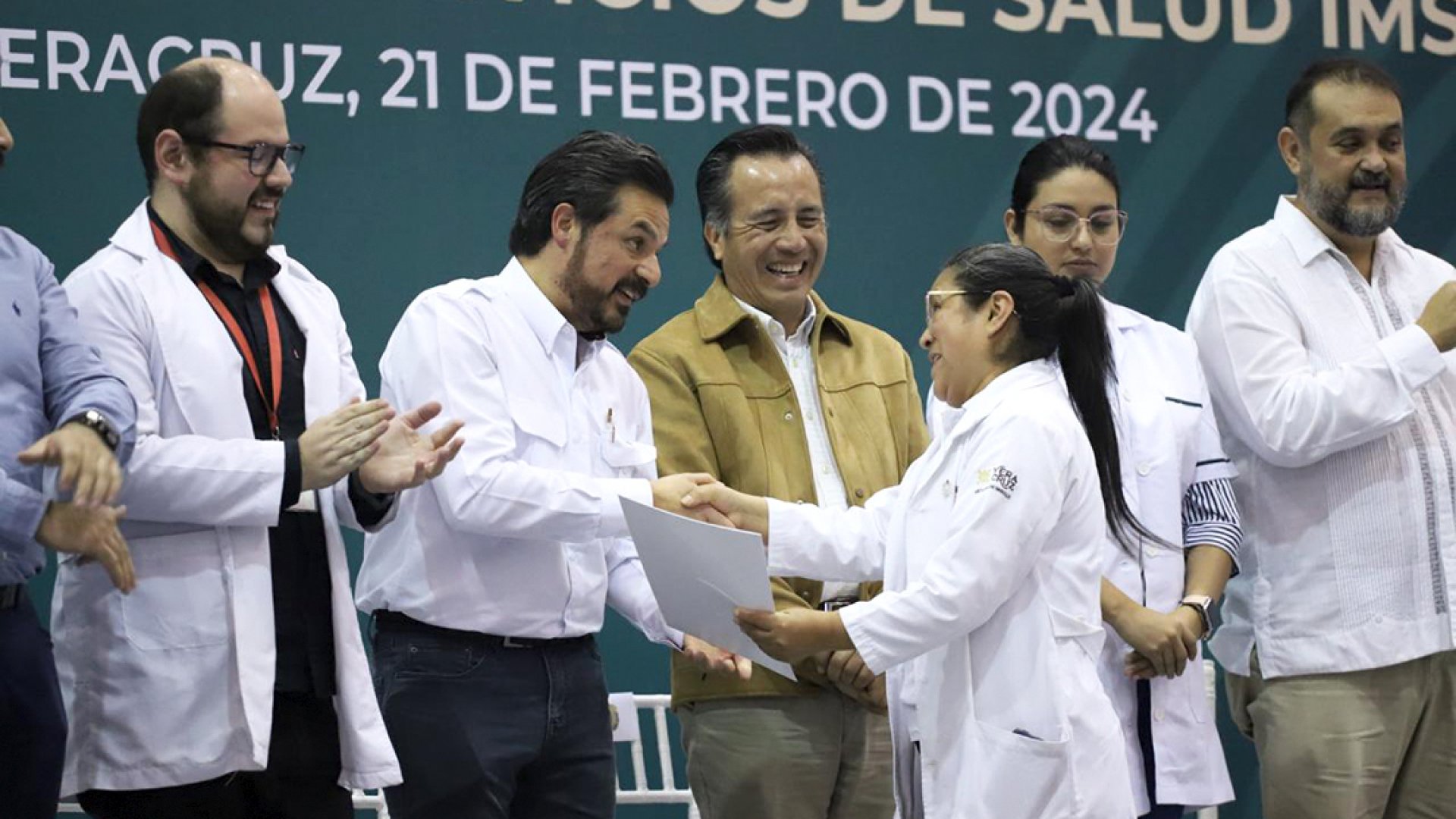 IMSS: ¡Base a más de tres mil en Veracruz!