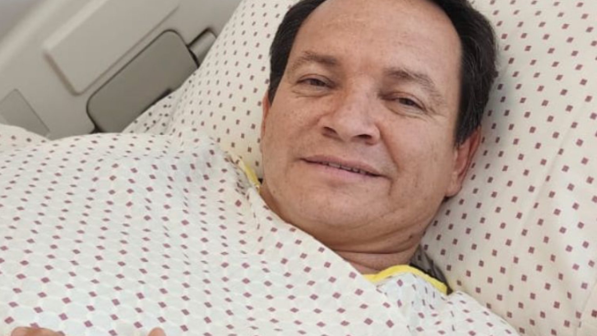 ‘Huacho’ Díaz Mena se someterá a cirugía