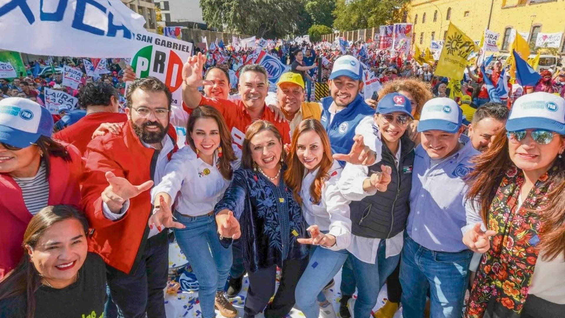 ¿Se tambalea candidatura de Xóchitl? Morena impugna convenio de coalición