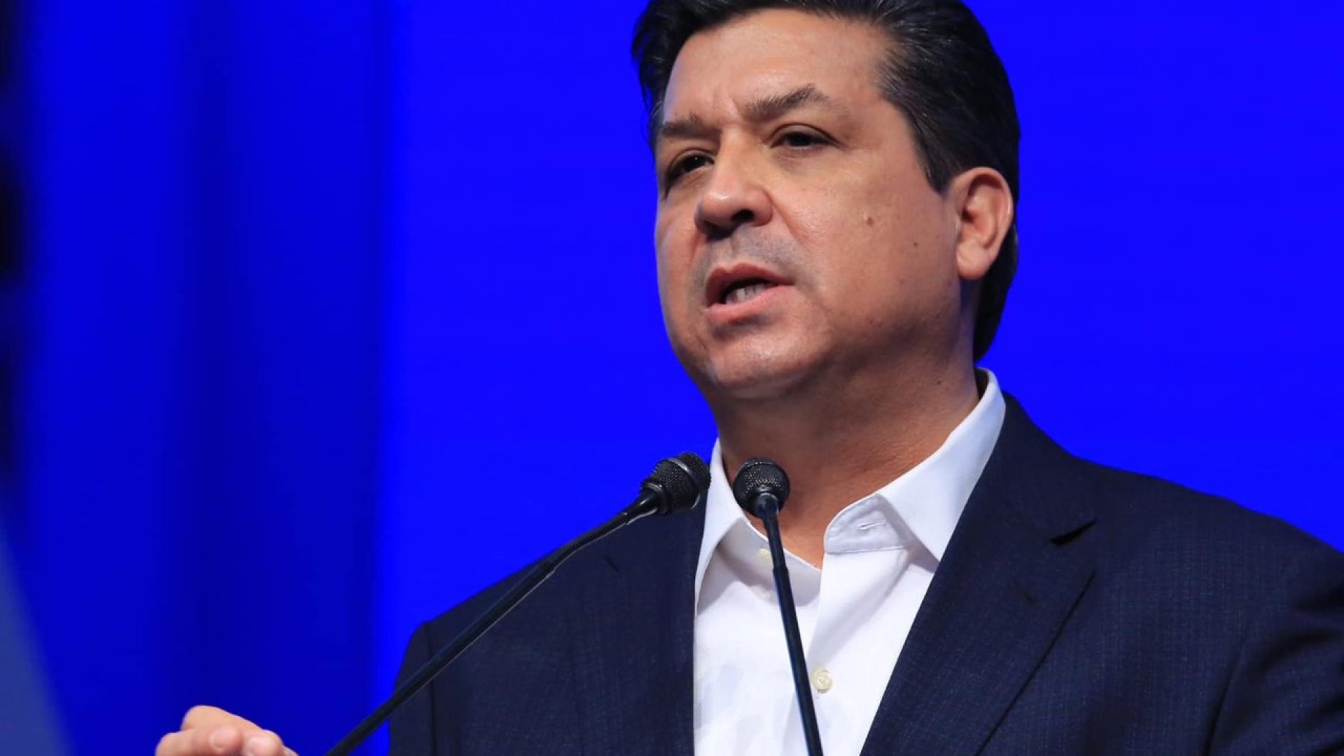 Morena pide a INE negar candidatura a Cabeza de Vaca