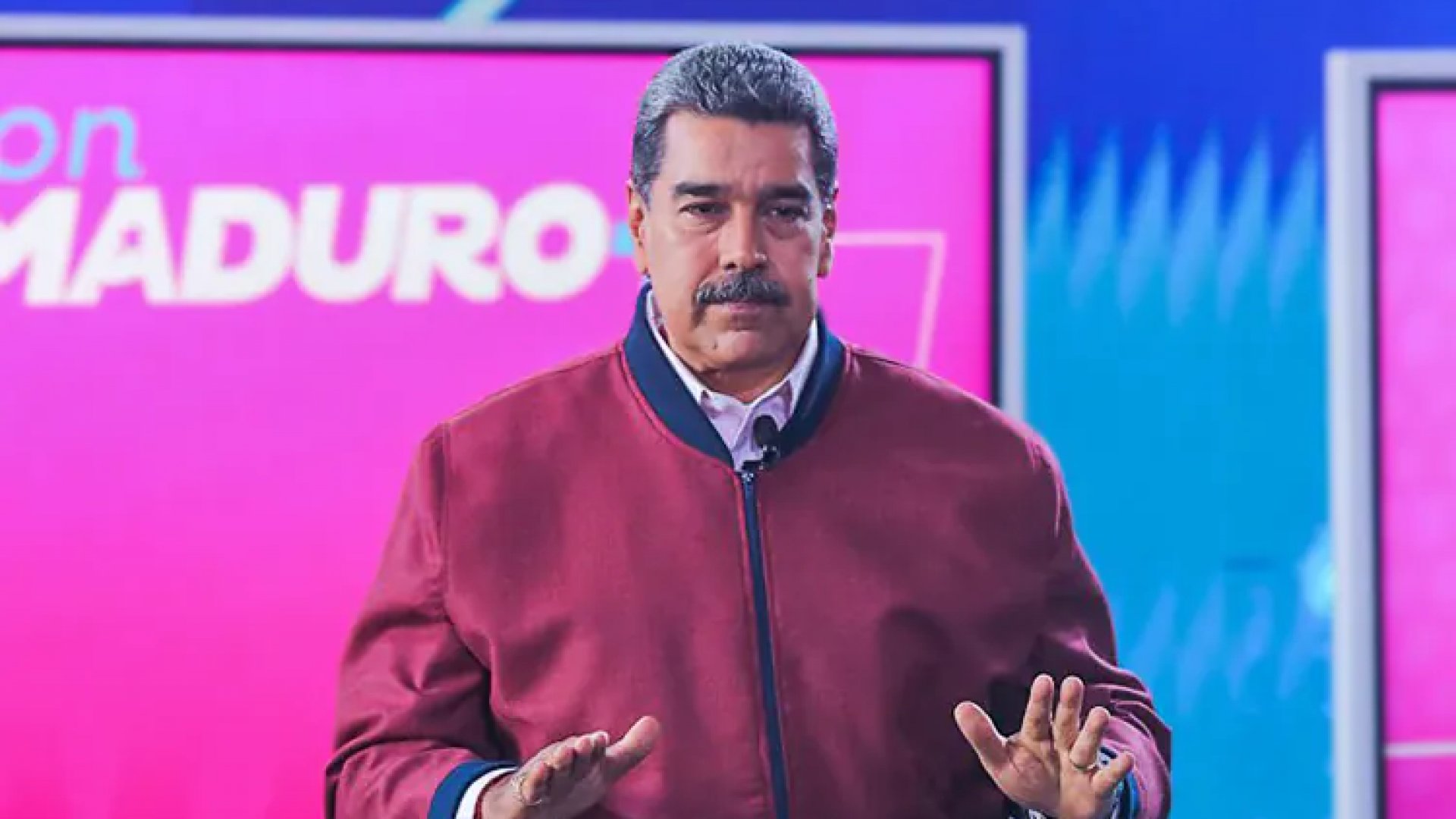 Acusa Nicolás Maduro campaña contra AMLO desde EU