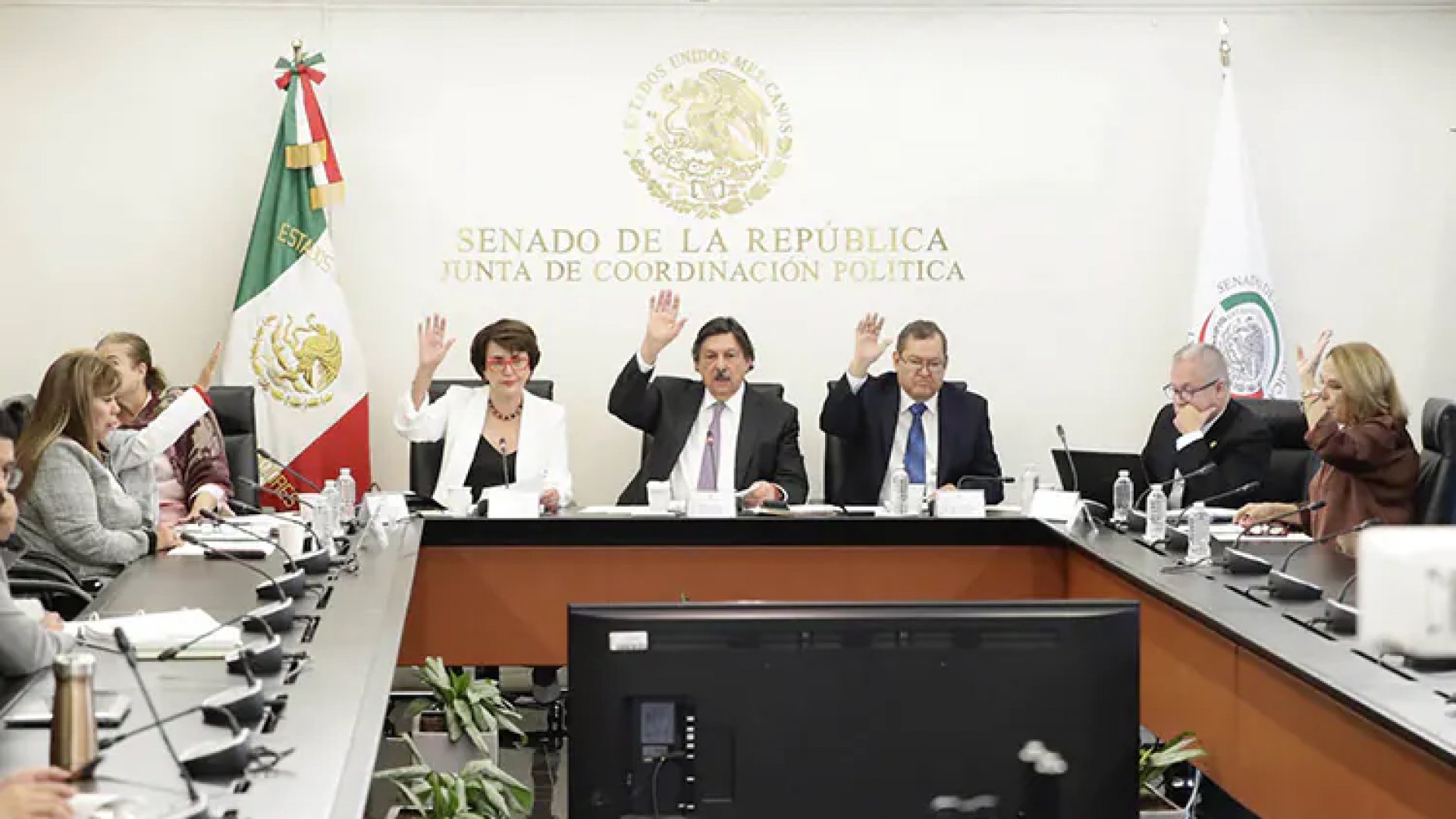 Avanza reforma para duplicar aguinaldo
