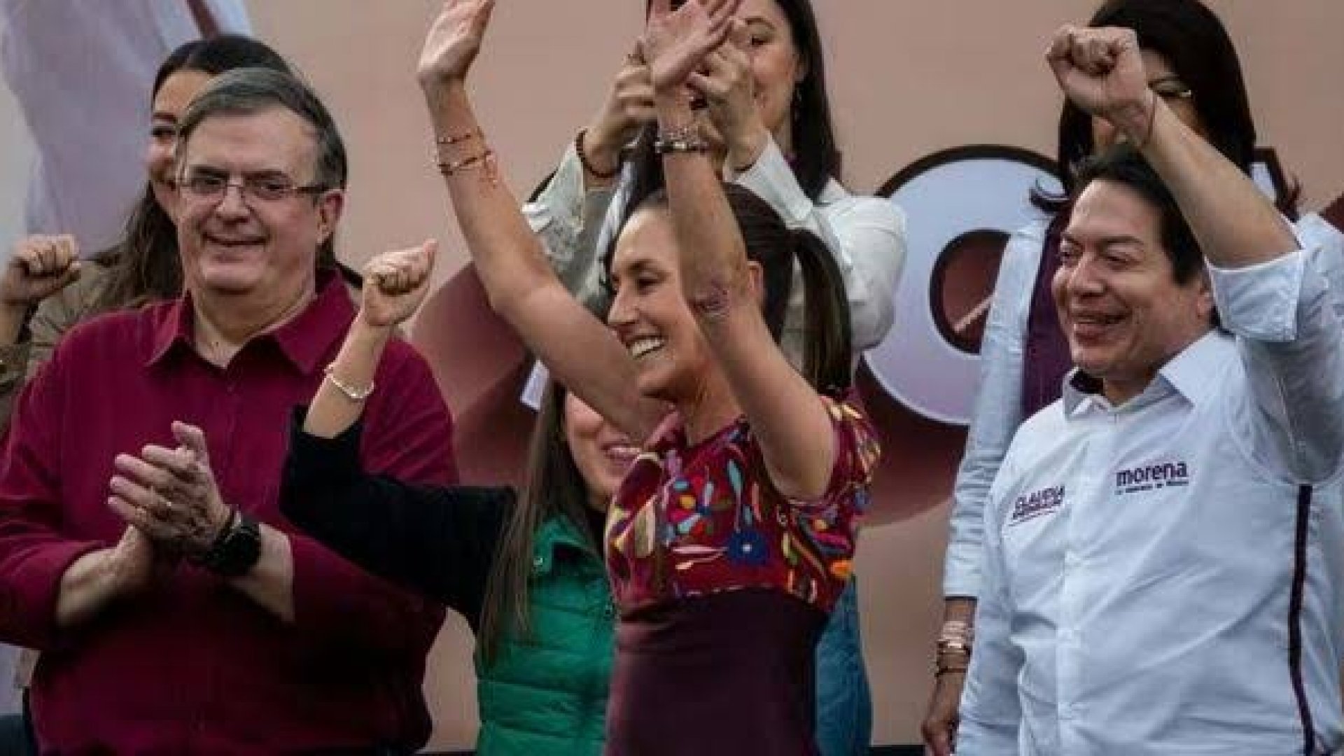 Claudia Sheinbaum presenta a su equipo de campaña; incluye a Ebrard