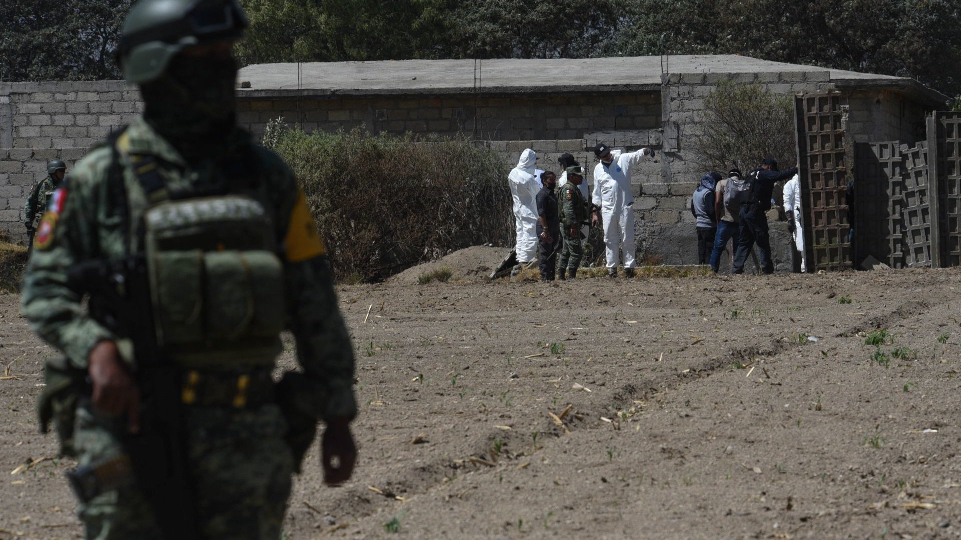 Hallan fosa clandestina en Mexicaltzingo