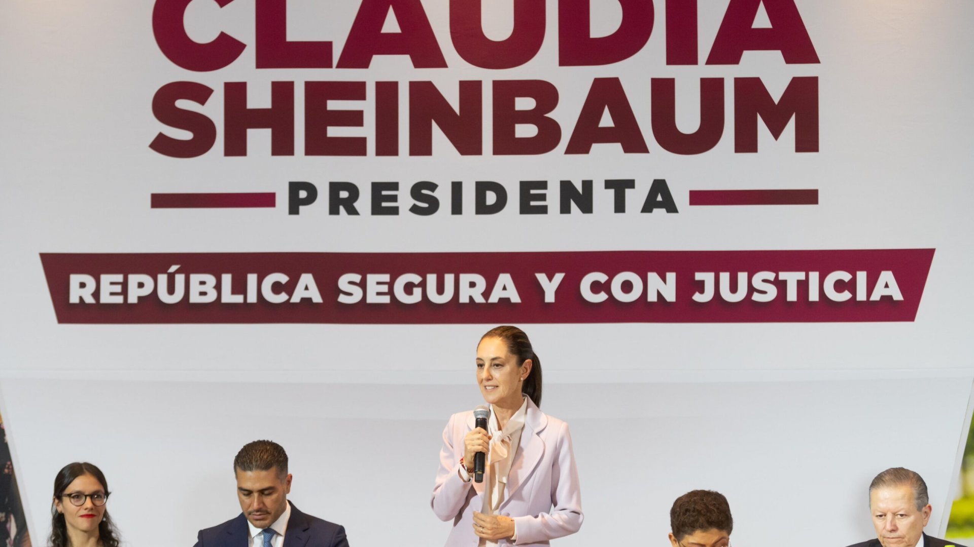 Claudia Sheinbaum presenta su estrategia de seguridad: ‘República segura y con justicia’