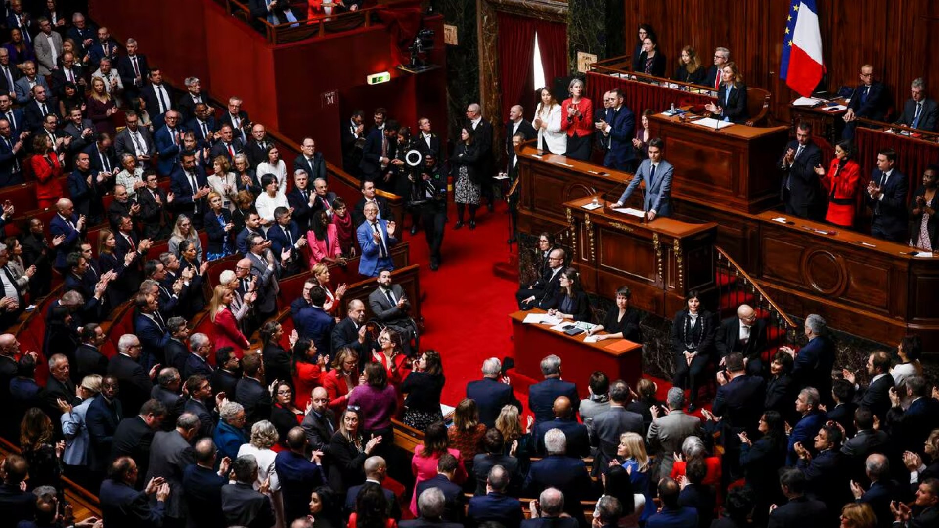 Francia: primer país en proteger el aborto en Constitución