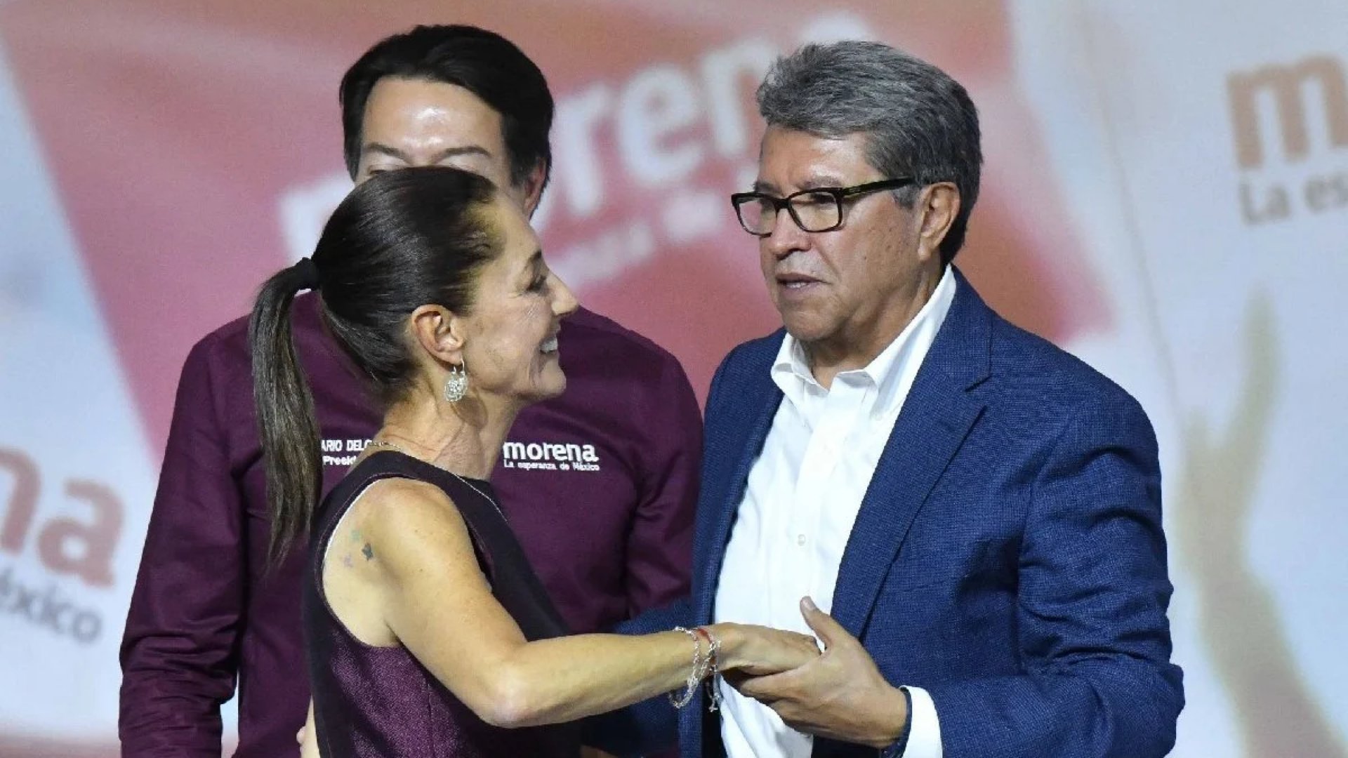 Ricardo Monreal descalifica campaña en contra de AMLO y Claudia