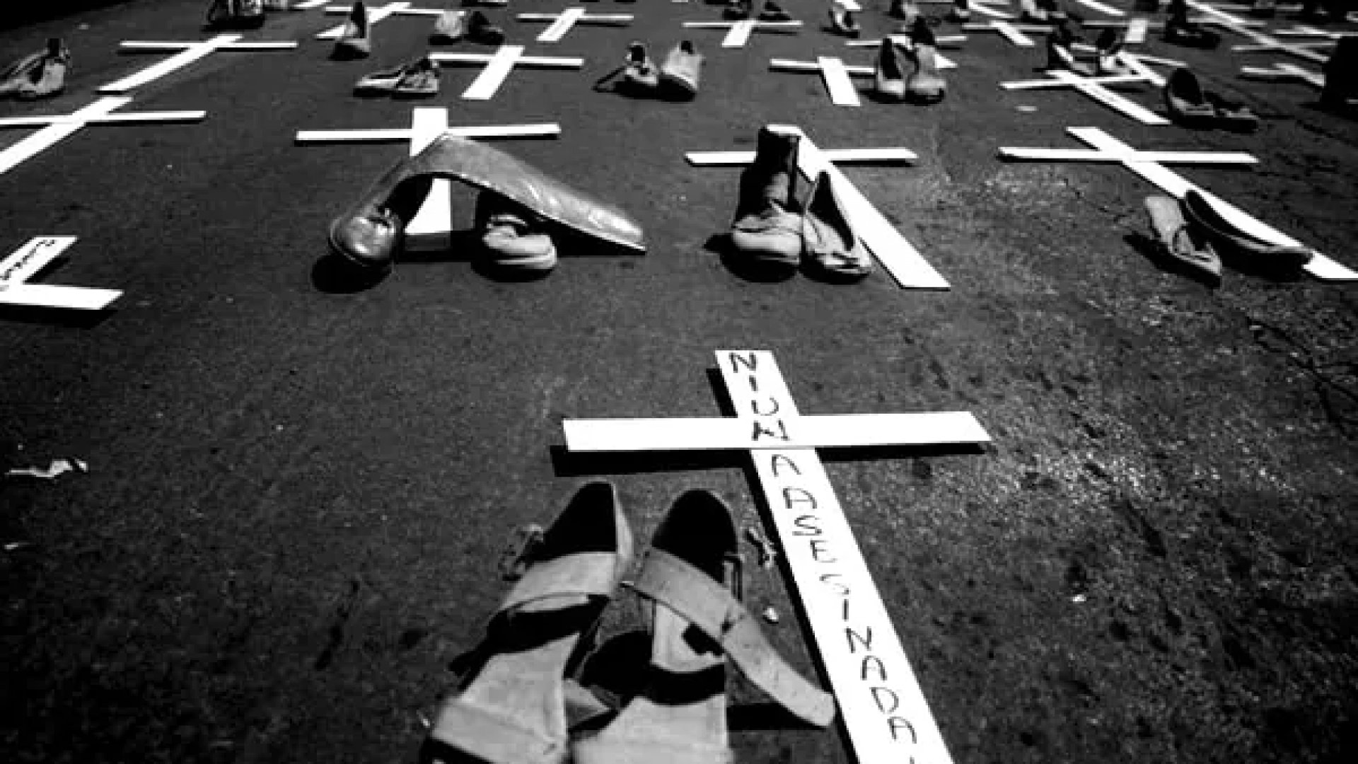 Gobierno se disculpa por desapariciones y feminicidios en Juárez