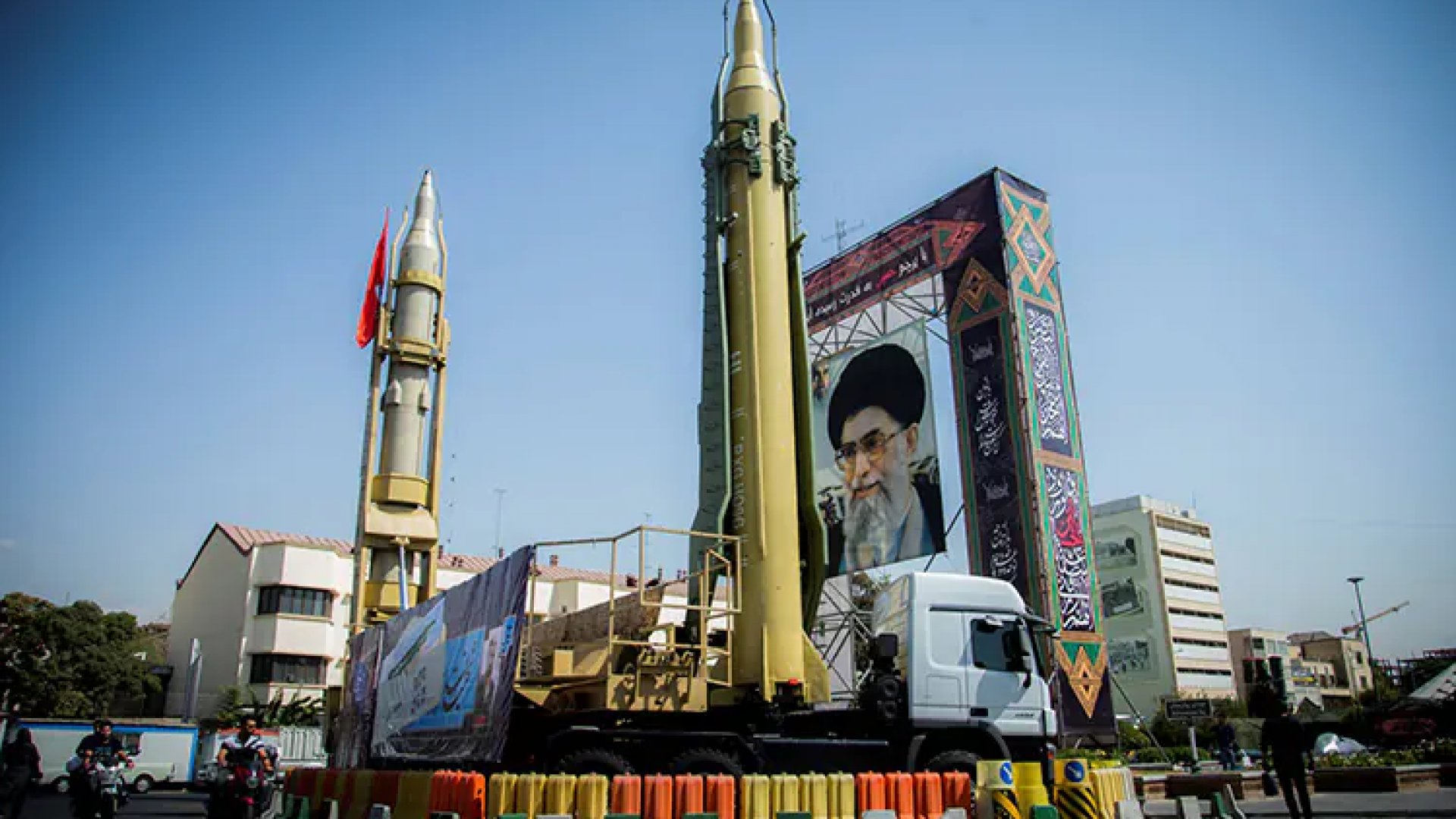 Amenaza EU con nuevas acciones contra Irán por programa nuclear