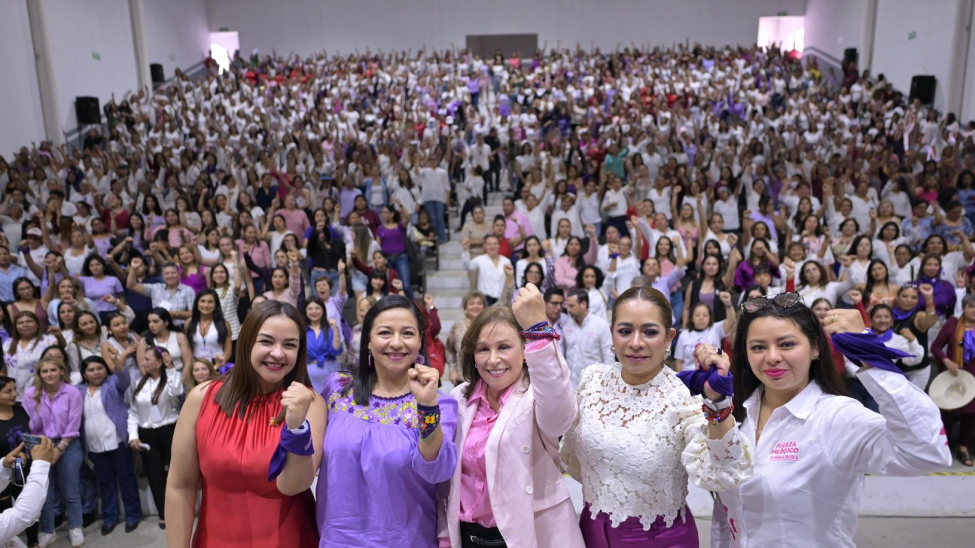 Las mujeres somos motor y causa: Rocío Nahle