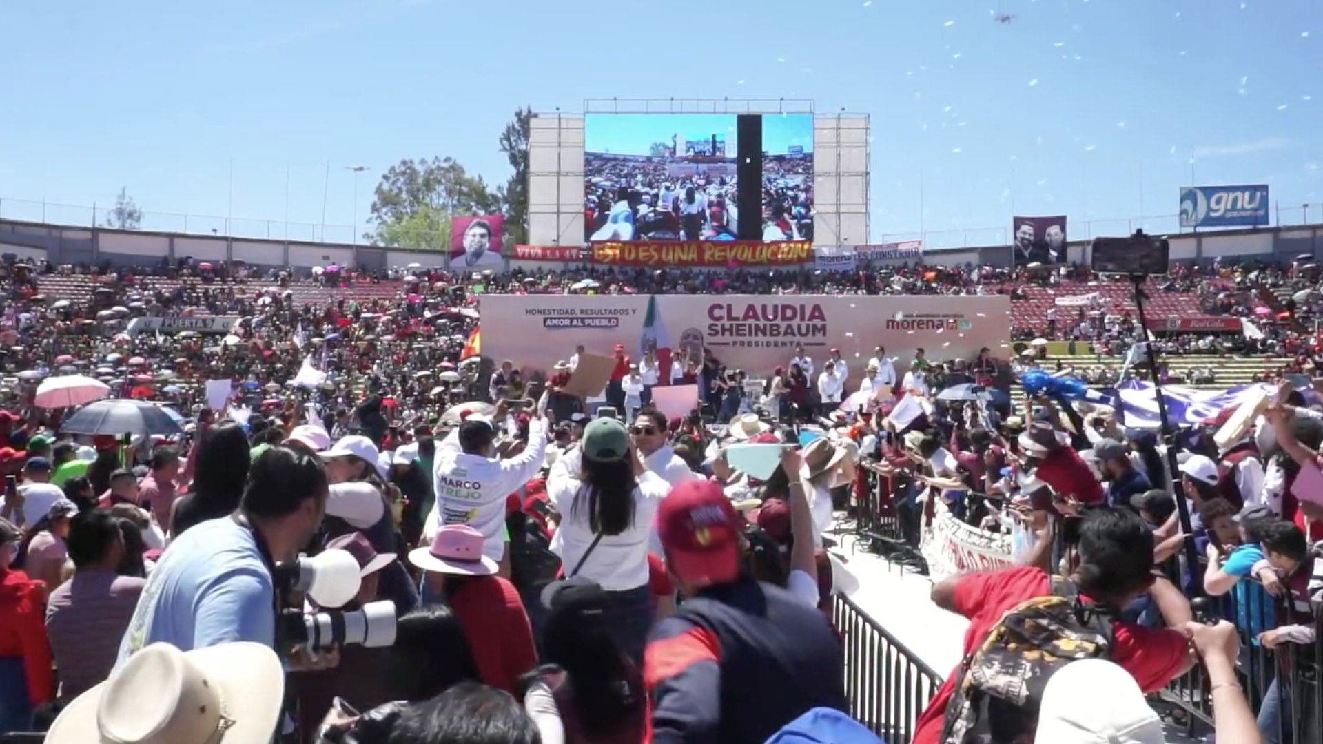 Claudia Sheinbaum encabeza evento masivo en Michoacán