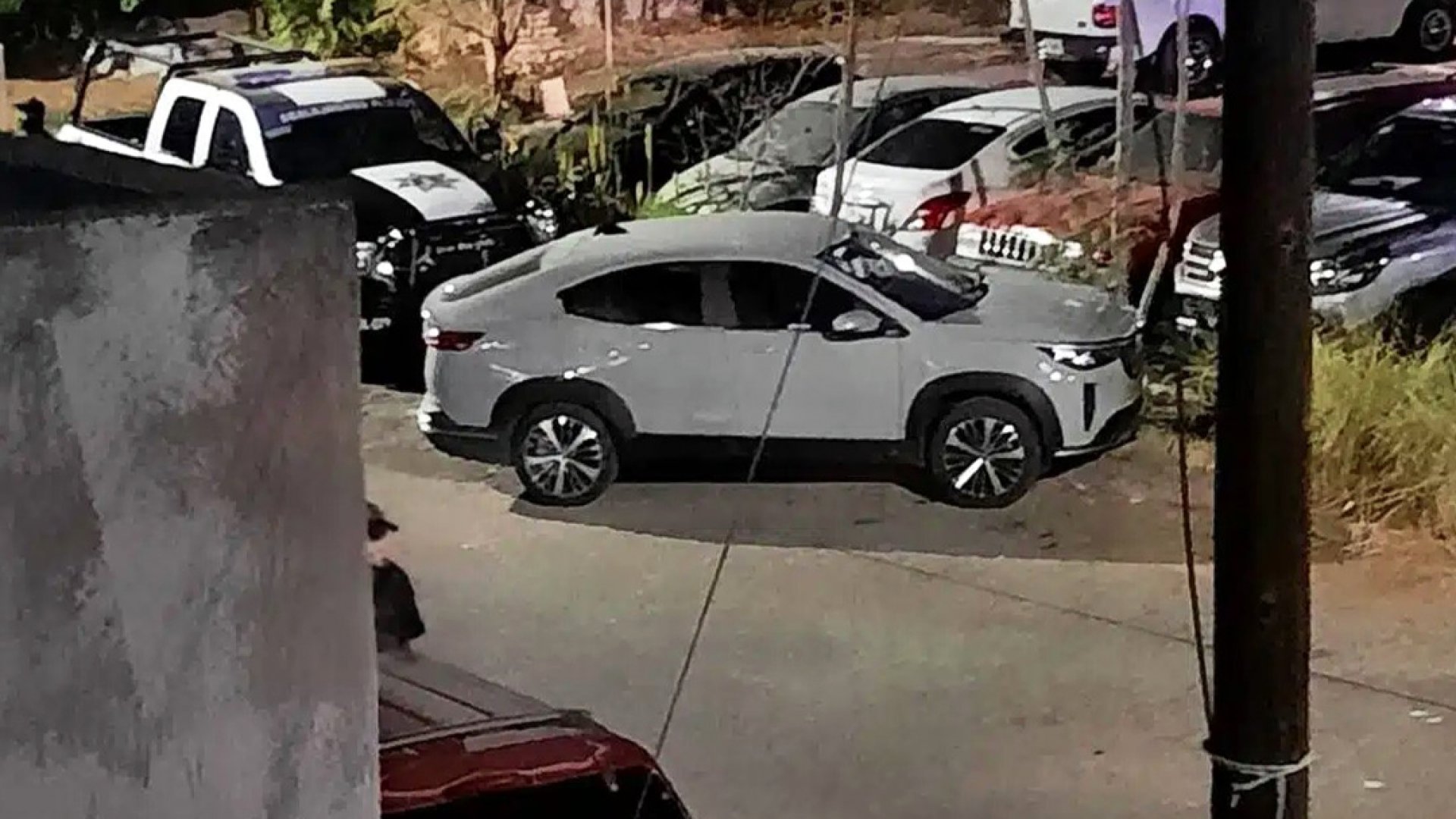 Hallan otro auto relacionado con la desaparición de Barrera