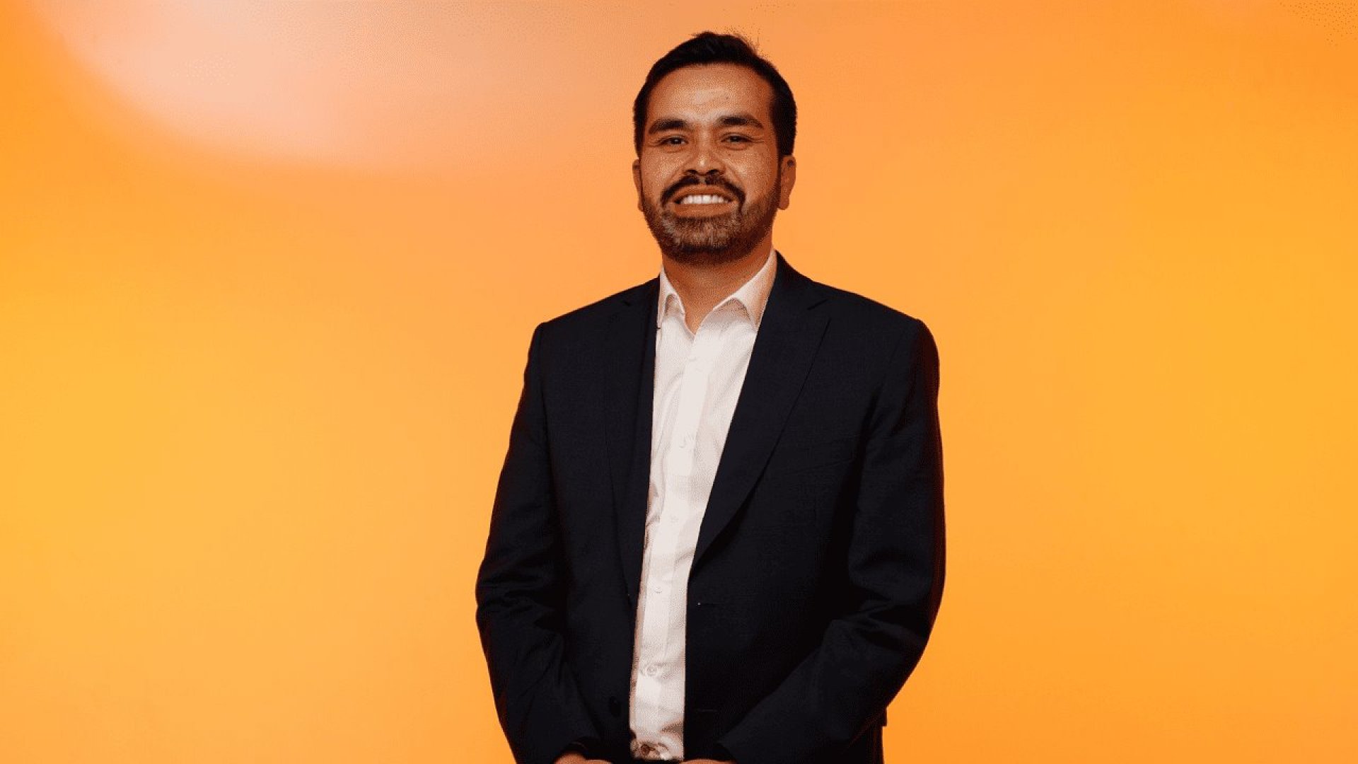 Álvarez Máynez estrena spot y el PRI explota