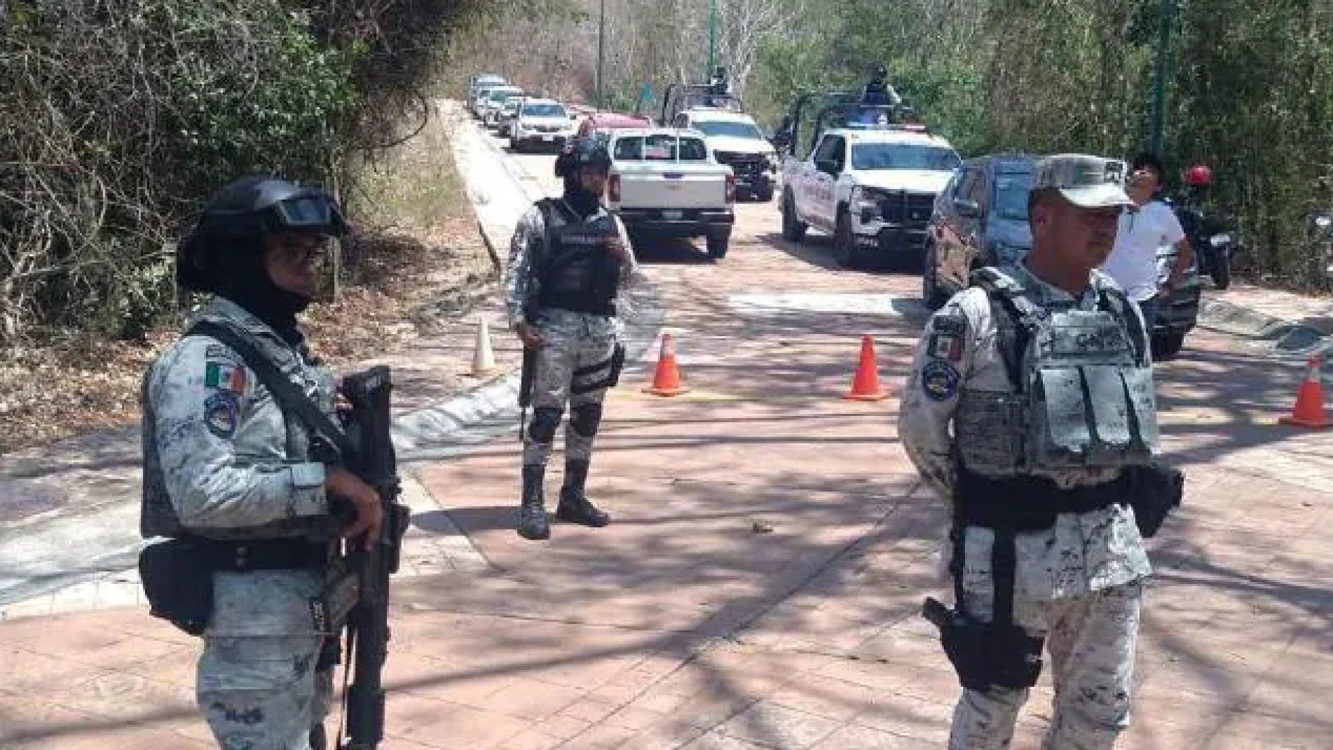 Toma Guardia Nacional campo de golf de Salinas Pliego en Huatulco