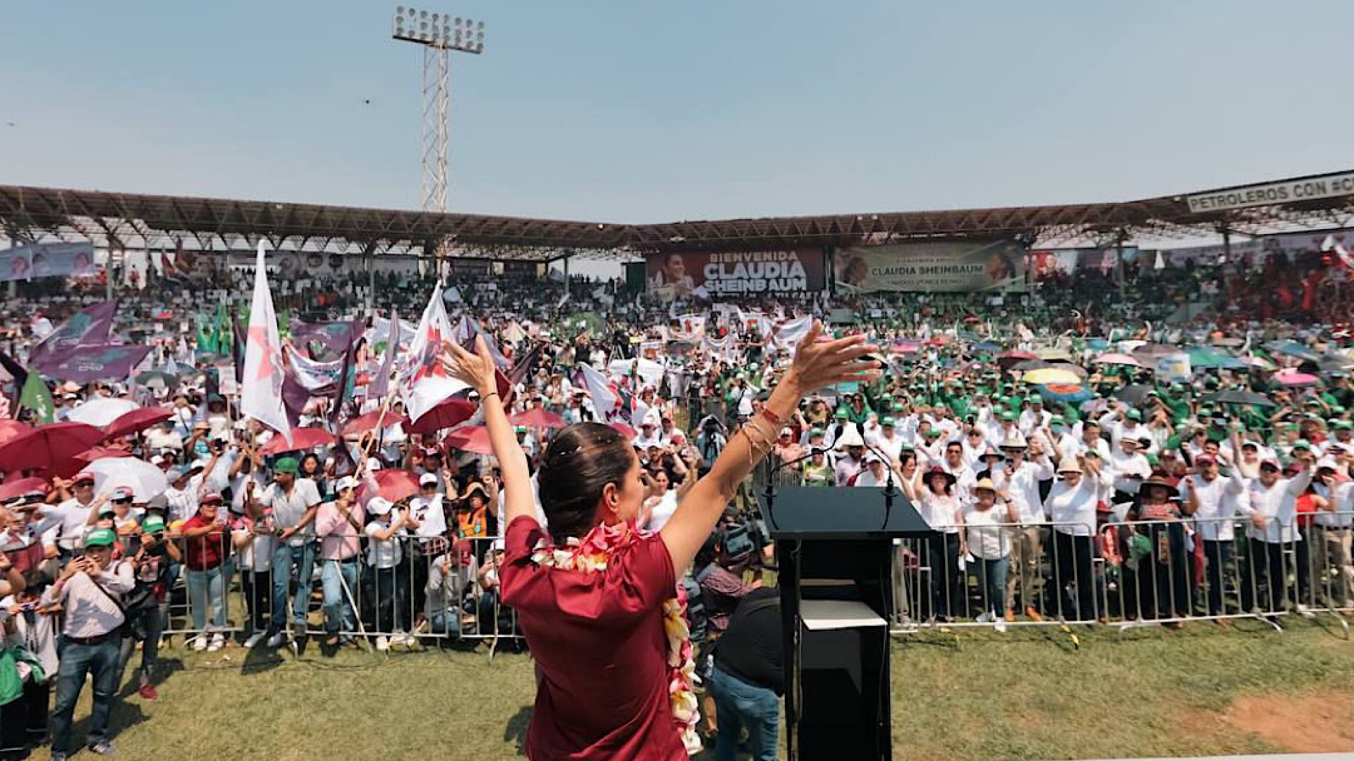 ‘Algunos quieren cerrar refinerías, nosotros queremos fortalecer la industria nacional’: Claudia
